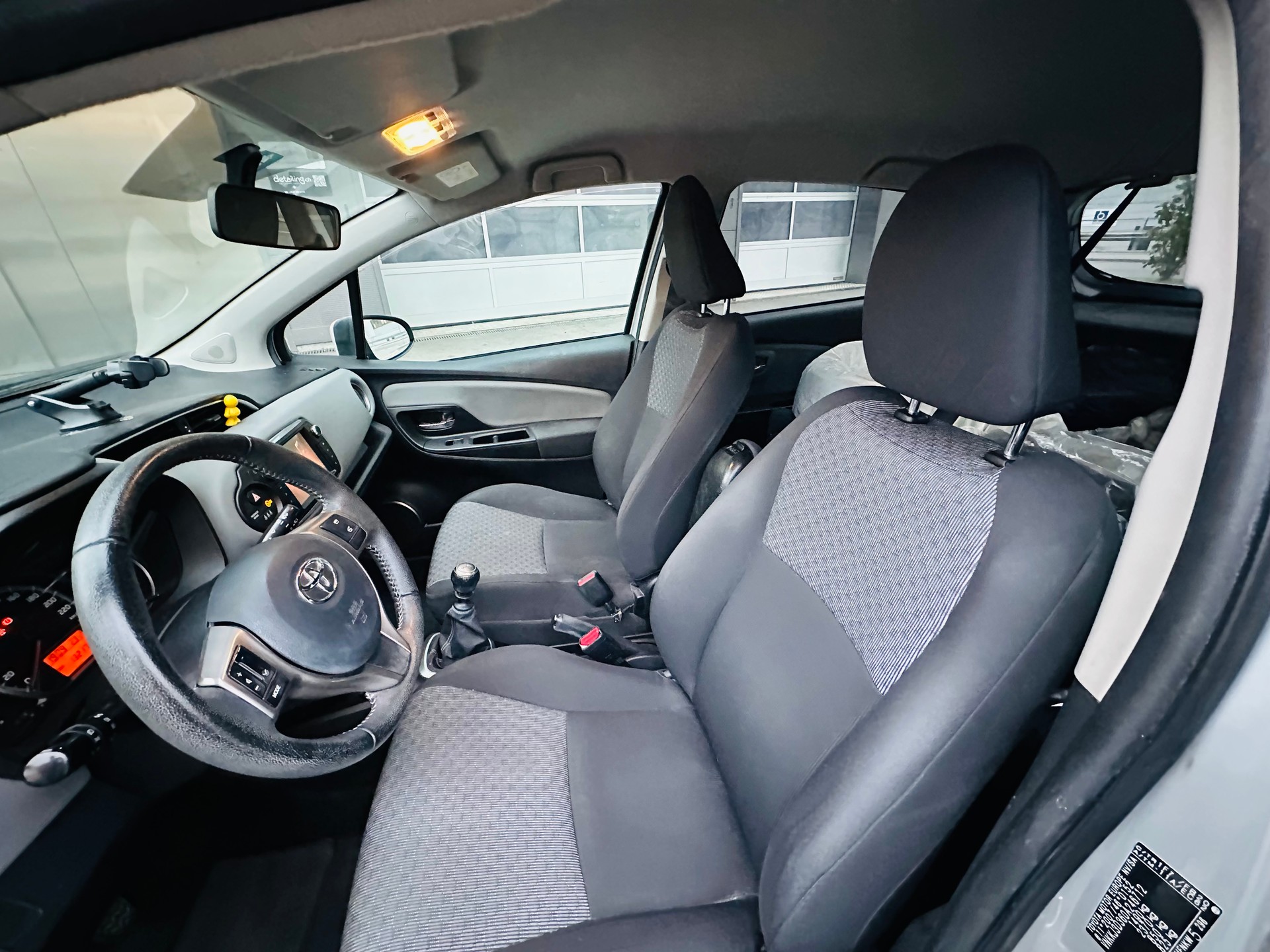 TOYOTA Yaris 1.33 Trend-image-8