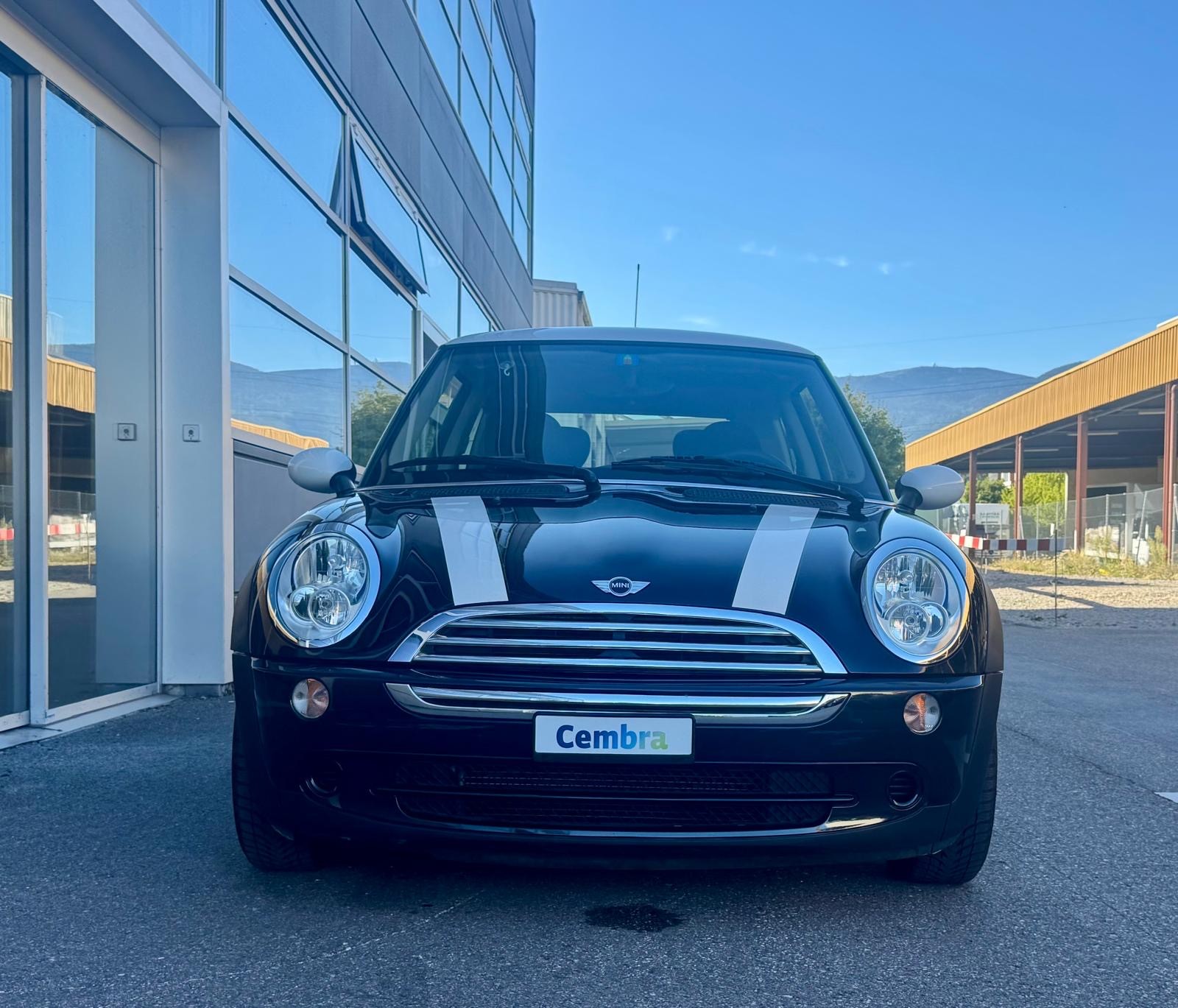 MINI Cooper-image-2