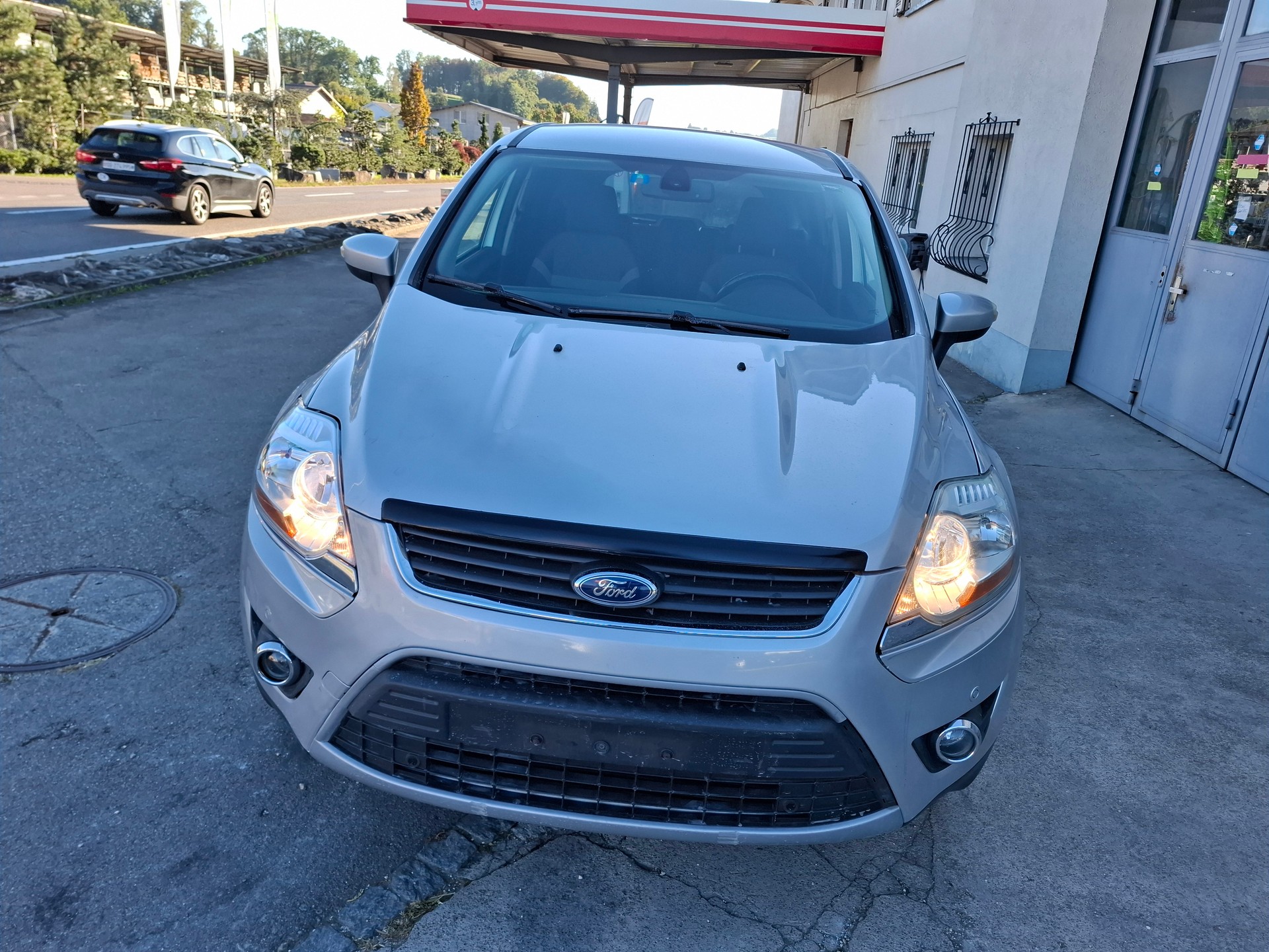 FORD Kuga 2.0 TDCi Titanium 4WD PowerShift-image-2