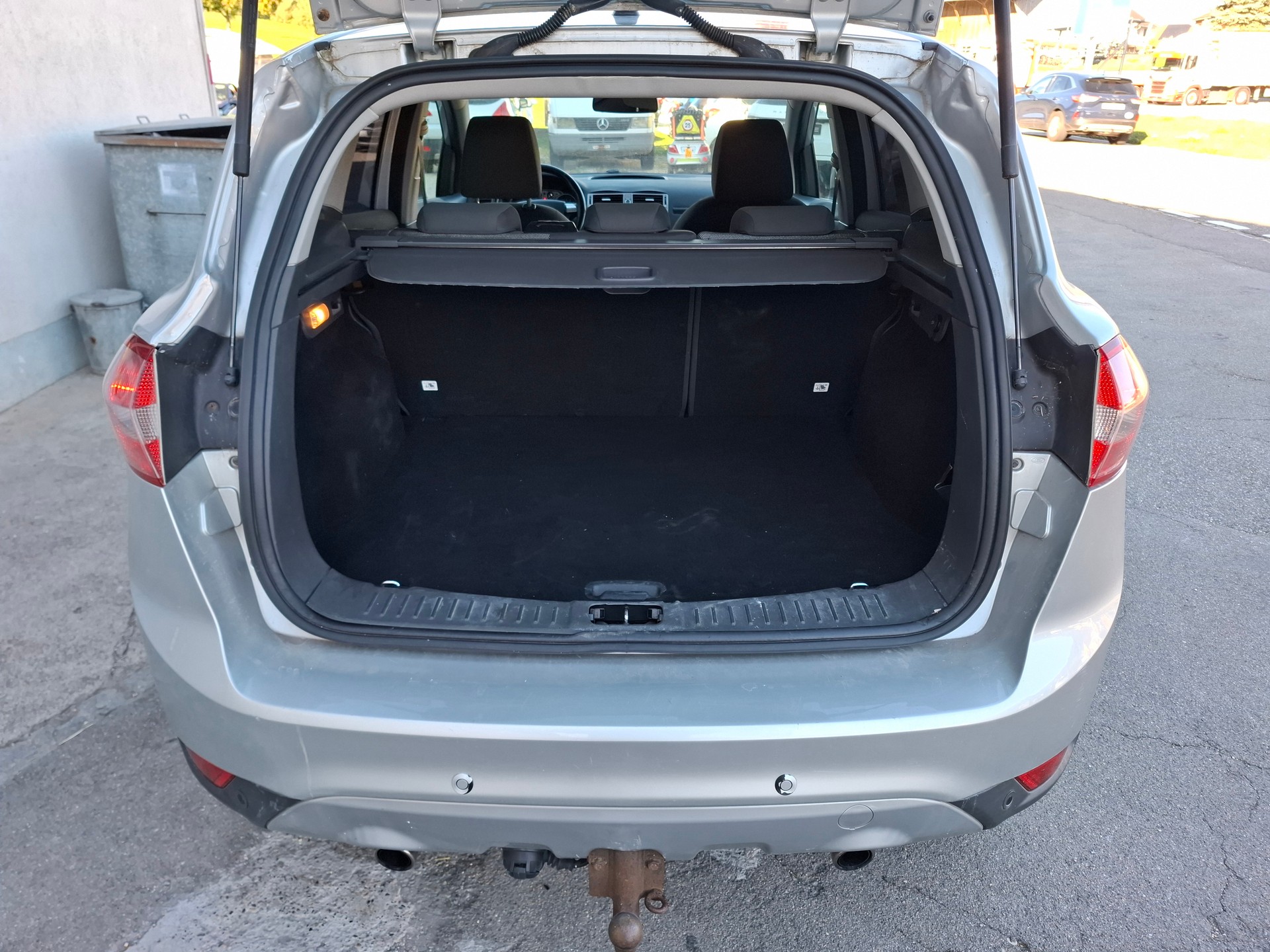 FORD Kuga 2.0 TDCi Titanium 4WD PowerShift-image-6