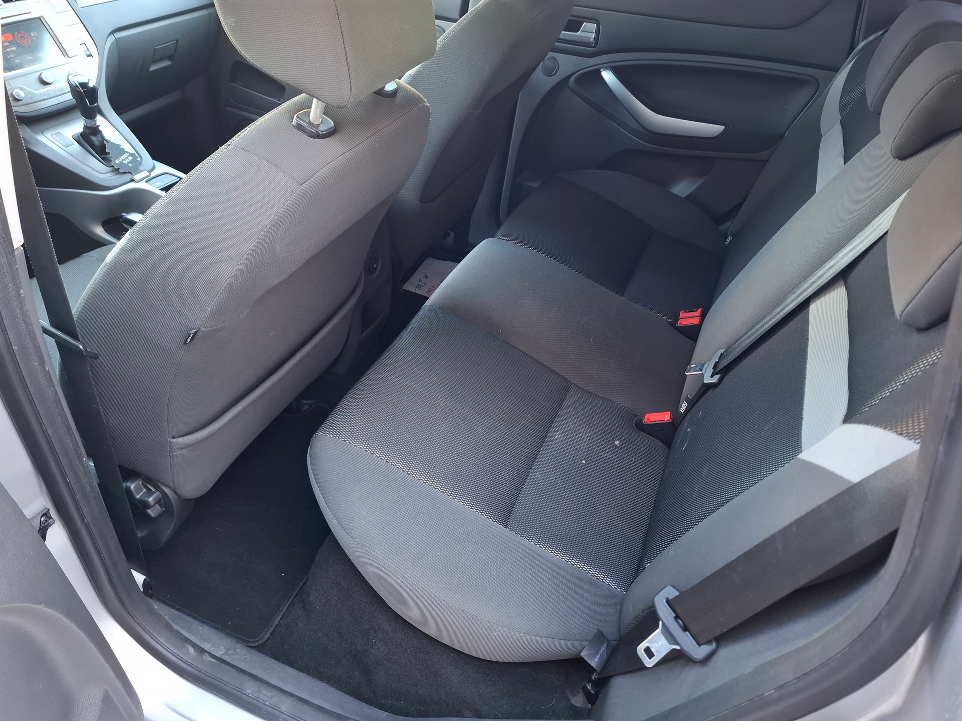 FORD Kuga 2.0 TDCi Titanium 4WD PowerShift-image-7