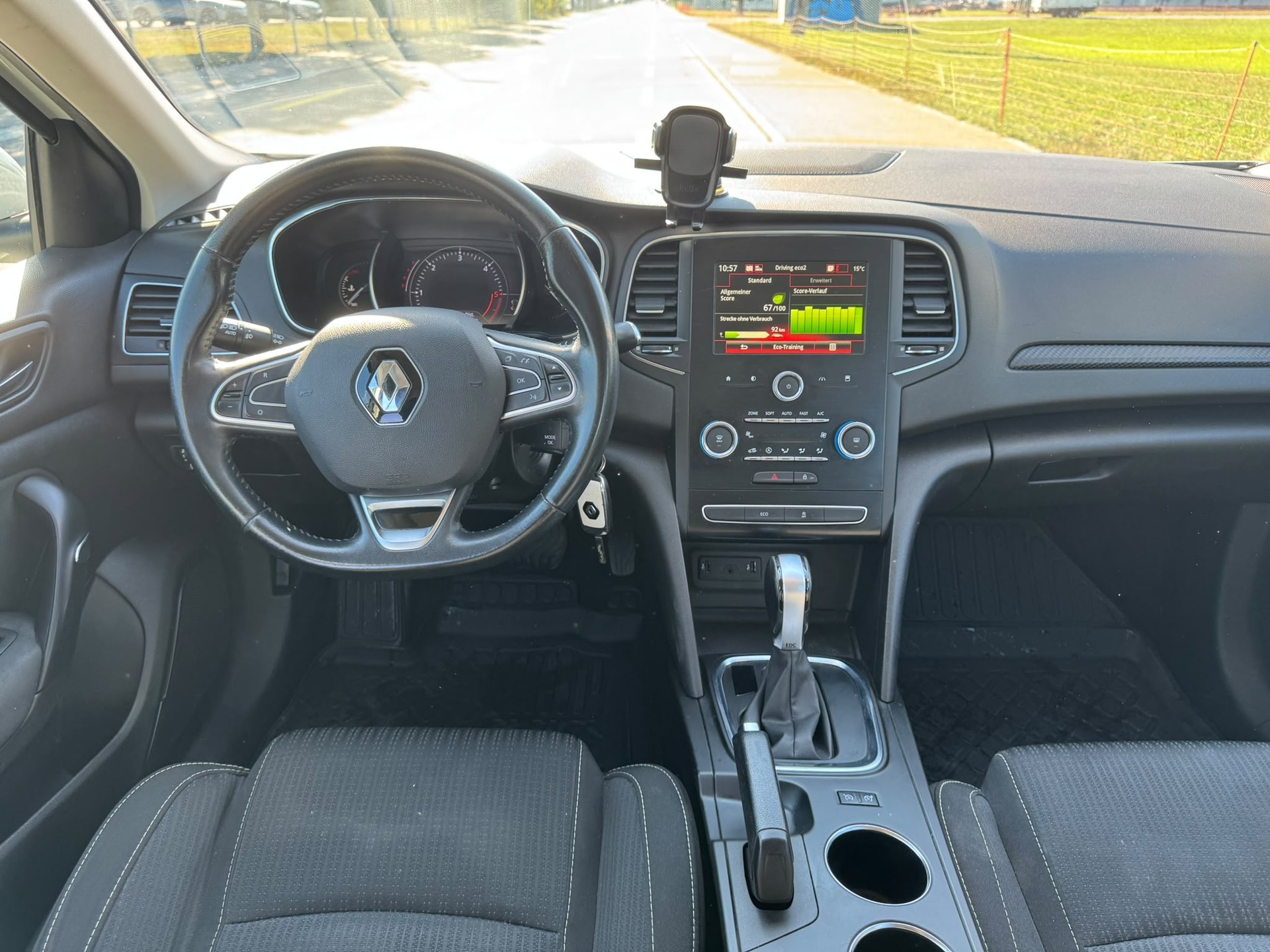 RENAULT Mégane Grandtour 1.5 dCi Business EDC-image-9