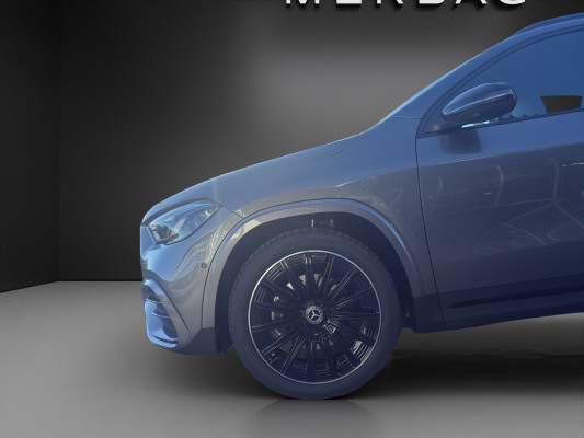 MERCEDES-BENZ GLA 200 Night Star 7G-D-image-5
