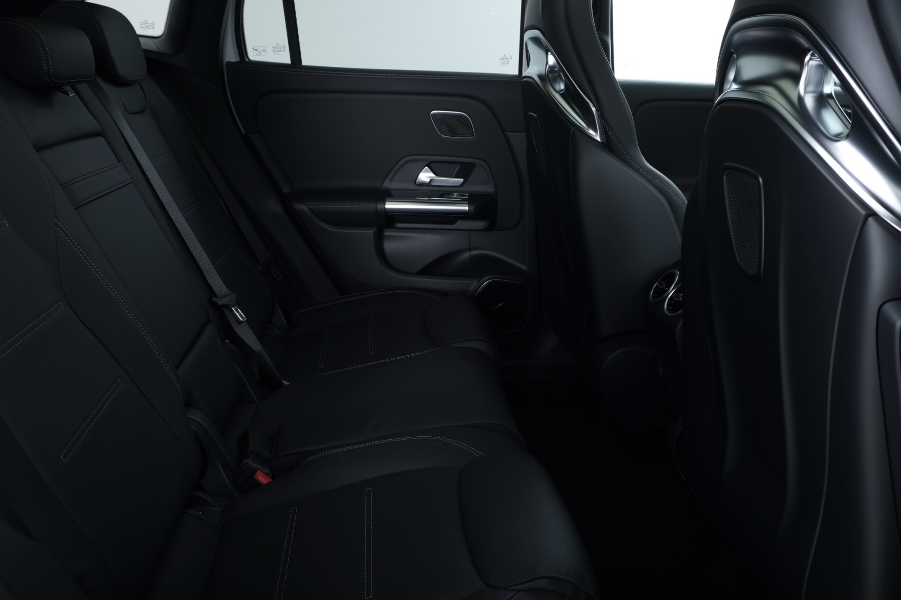 MERCEDES-BENZ GLA 45 S AMG 4matic+ H247-image-11