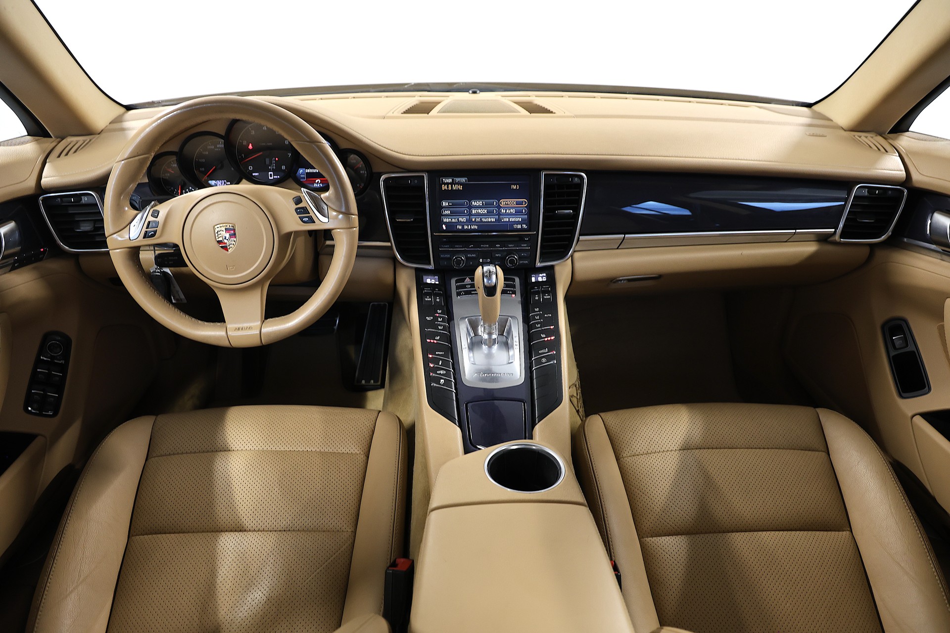PORSCHE Panamera 3.6 V6 4 PDK-image-9