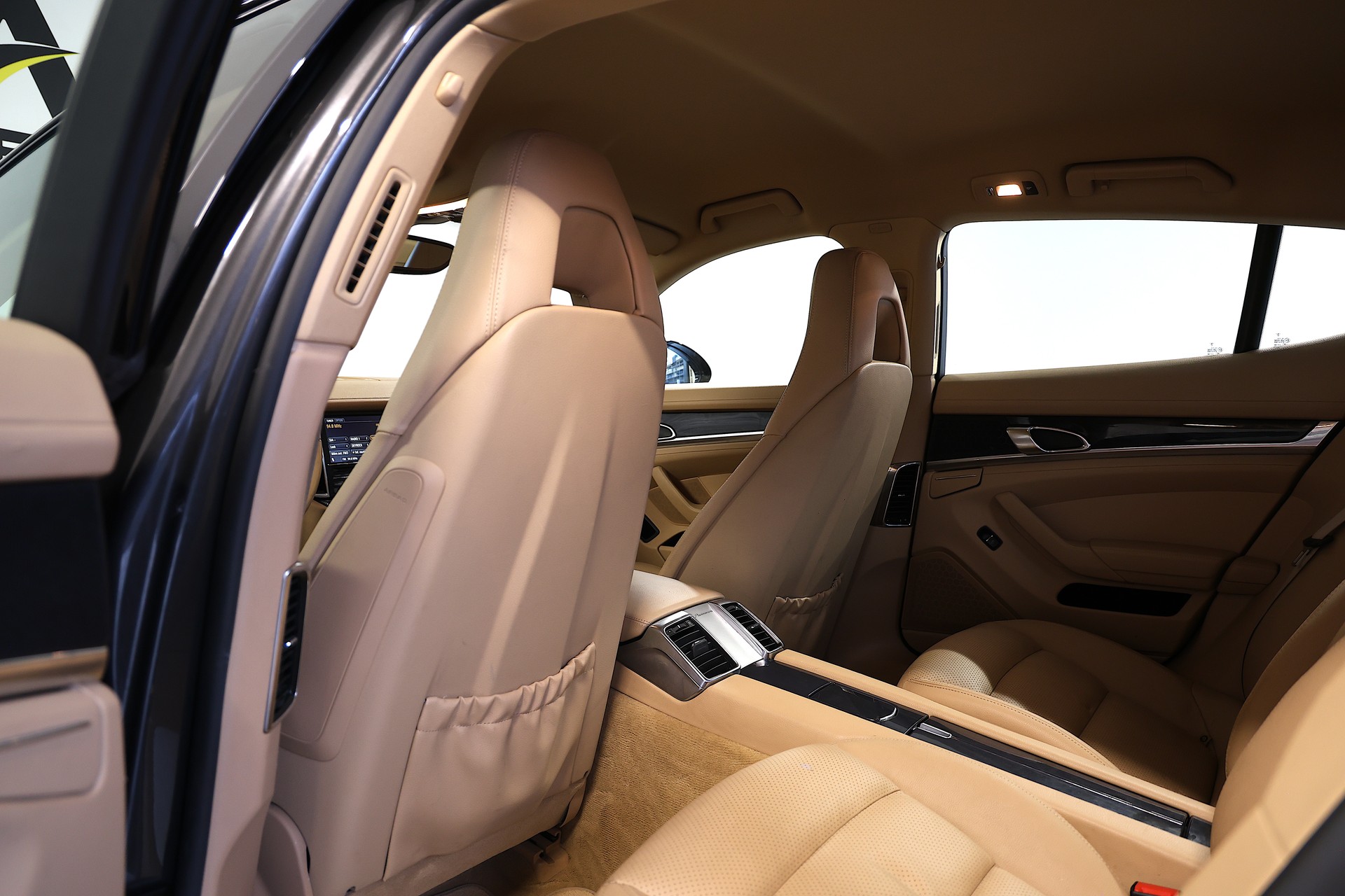 PORSCHE Panamera 3.6 V6 4 PDK-image-16