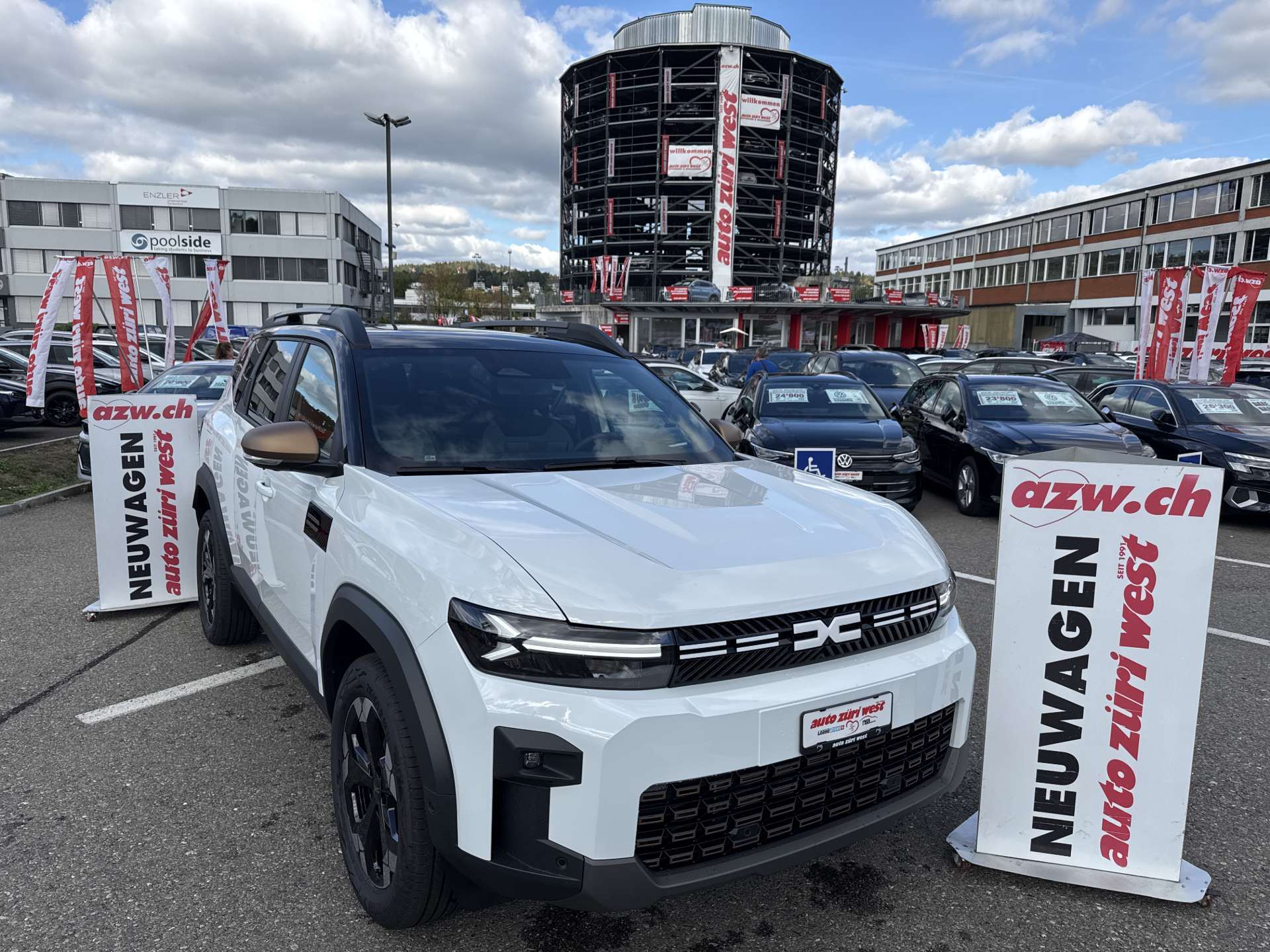 DACIA Bigster HEV 155 Extreme Automat-image-0