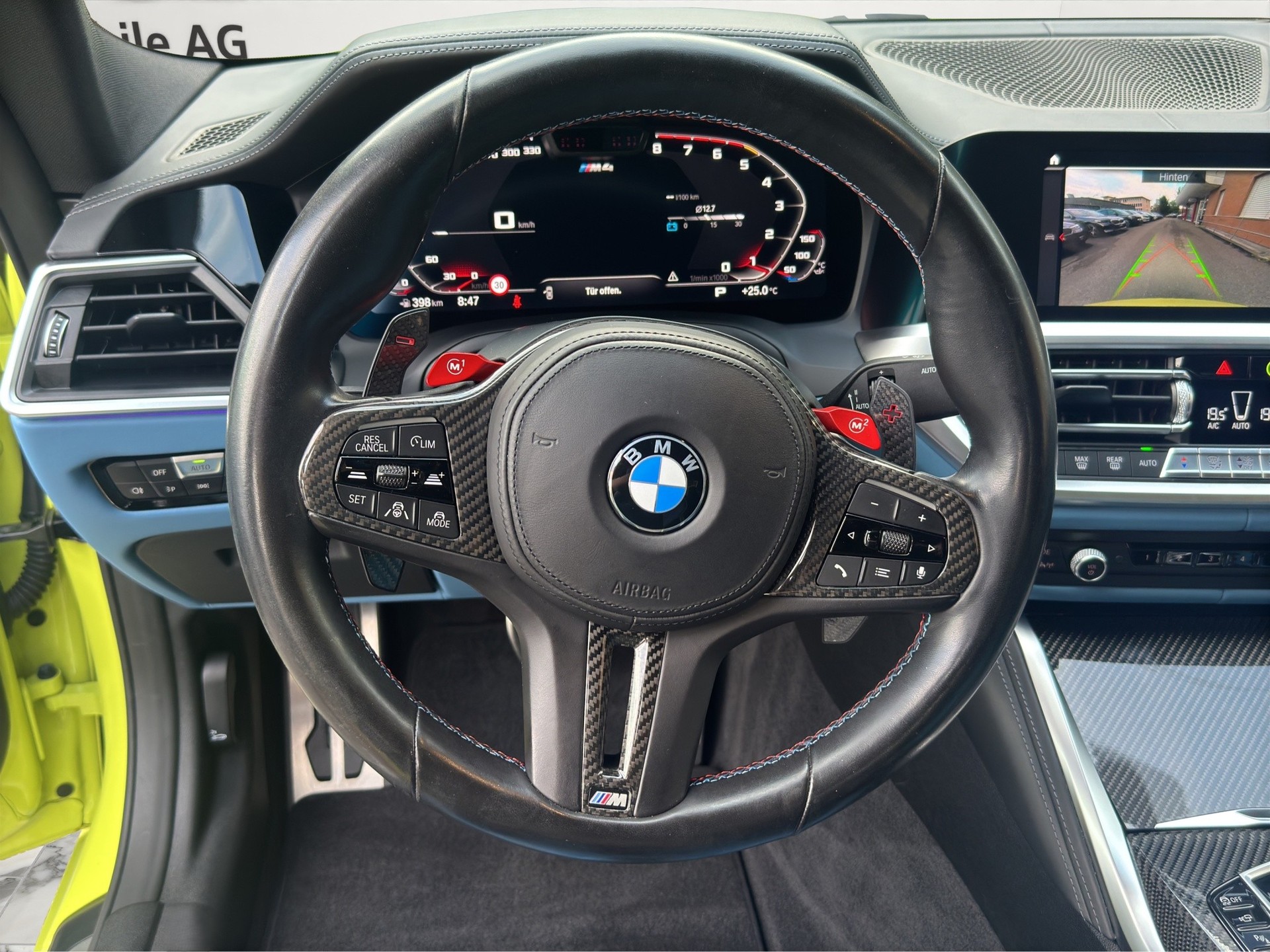 BMW M4 Coupé Competition (CH) INDIVIDUAL M Race Track Paket Carbon-image-17