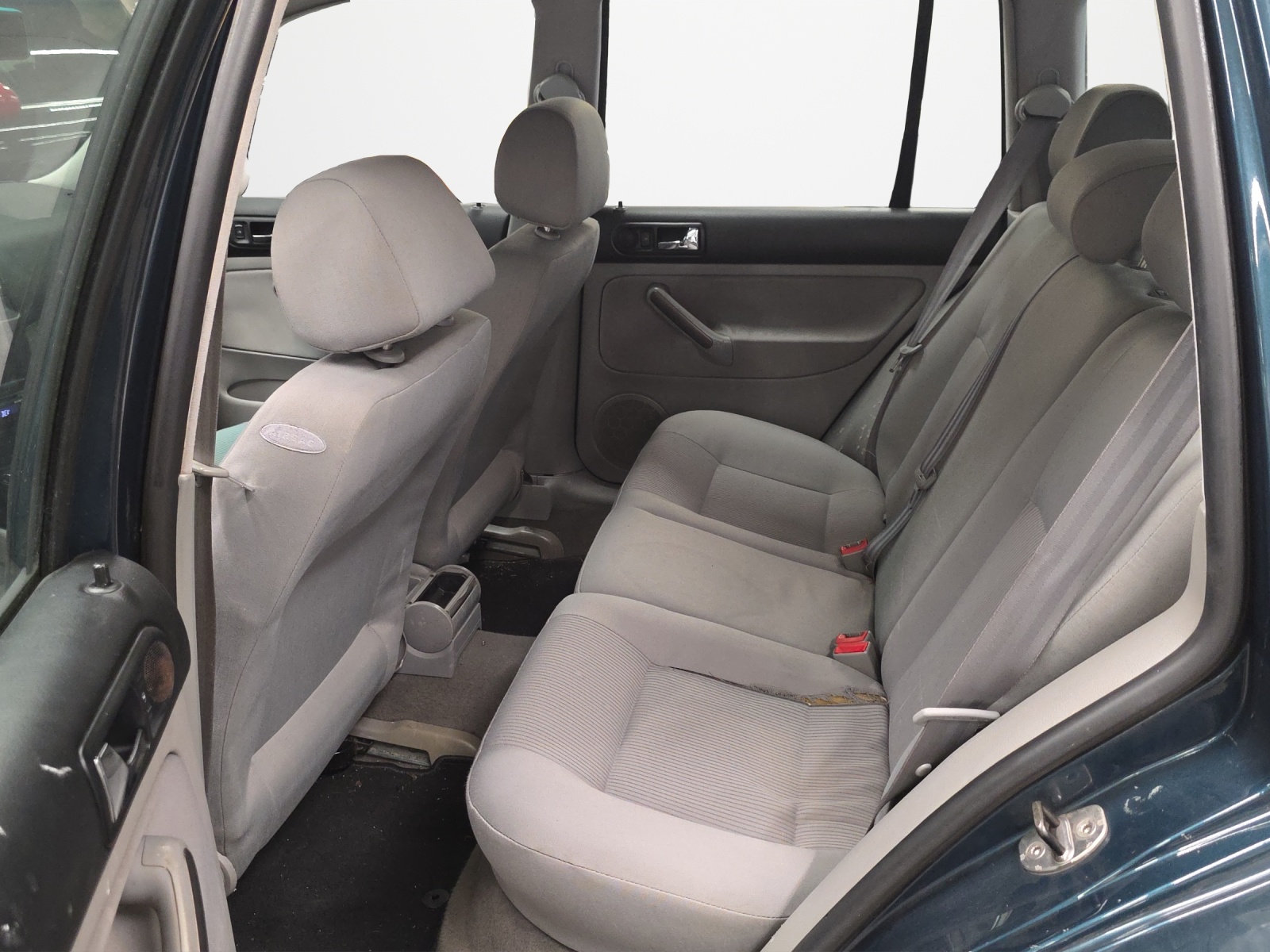 VW Bora Variant 2.0 Comfortline Automat-image-5
