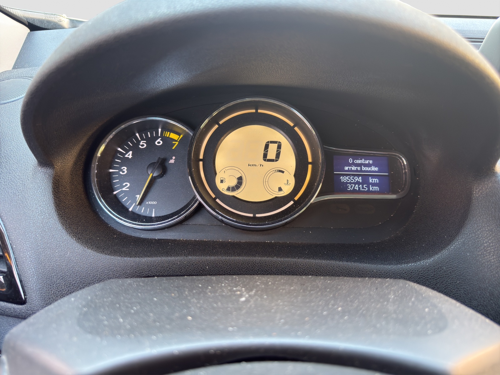 RENAULT Mégane 1.2 16V Turbo Bose-image-8