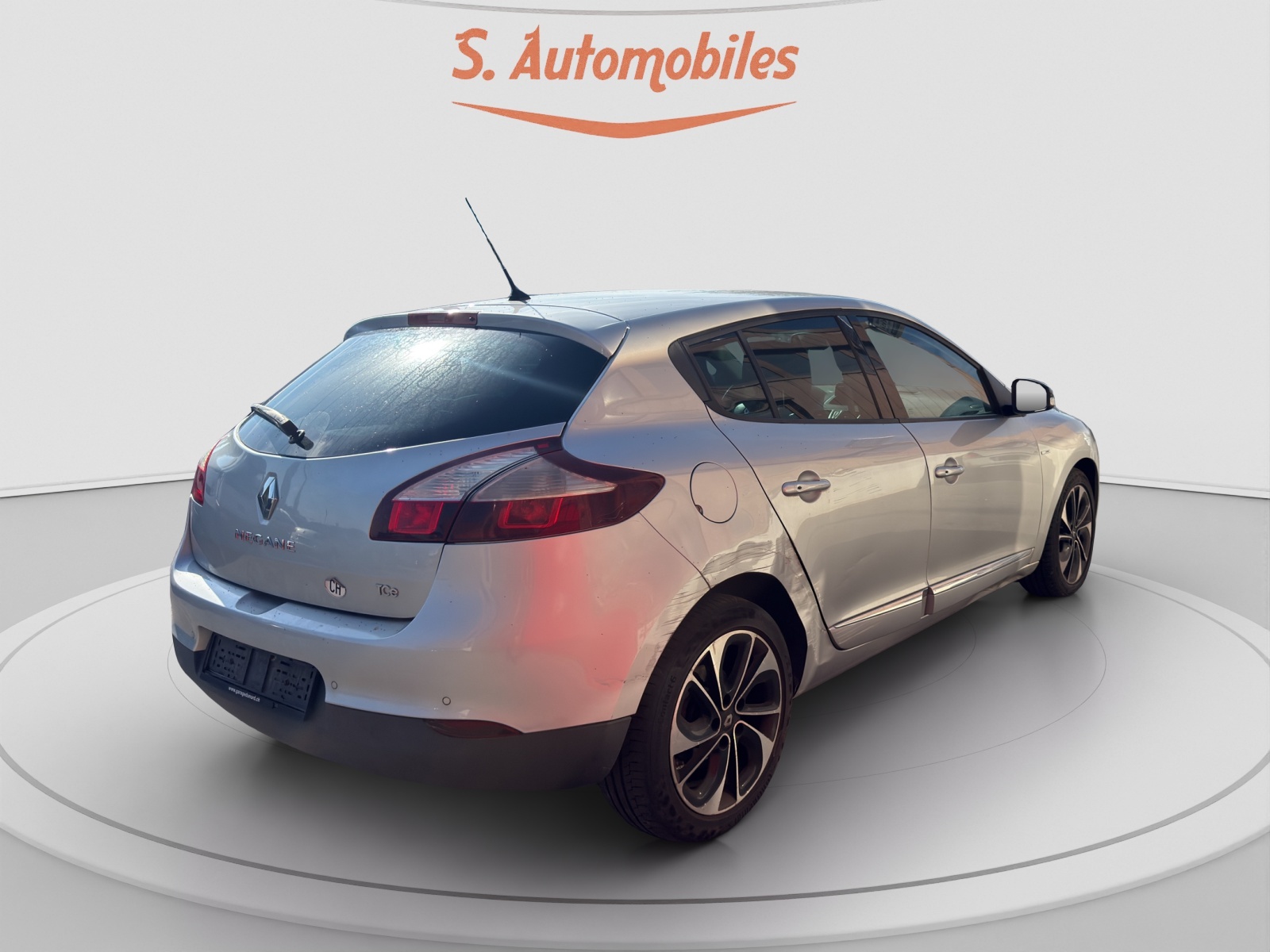 RENAULT Mégane 1.2 16V Turbo Bose-image-7
