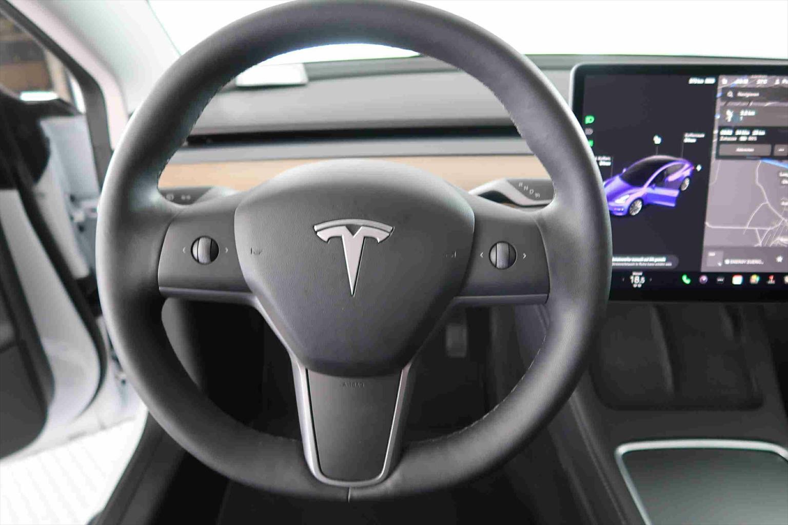 TESLA Model 3 Long Range Dual AWD-image-9
