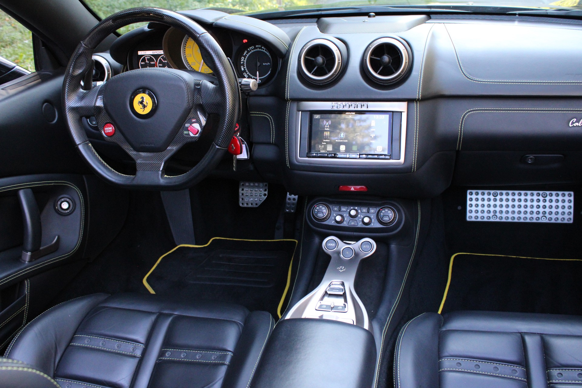 FERRARI California 4.3 V8-image-10