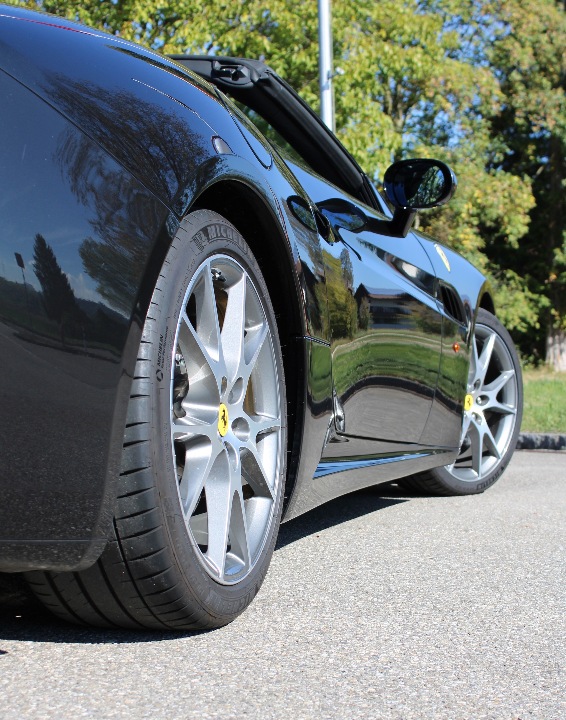 FERRARI California 4.3 V8-image-7