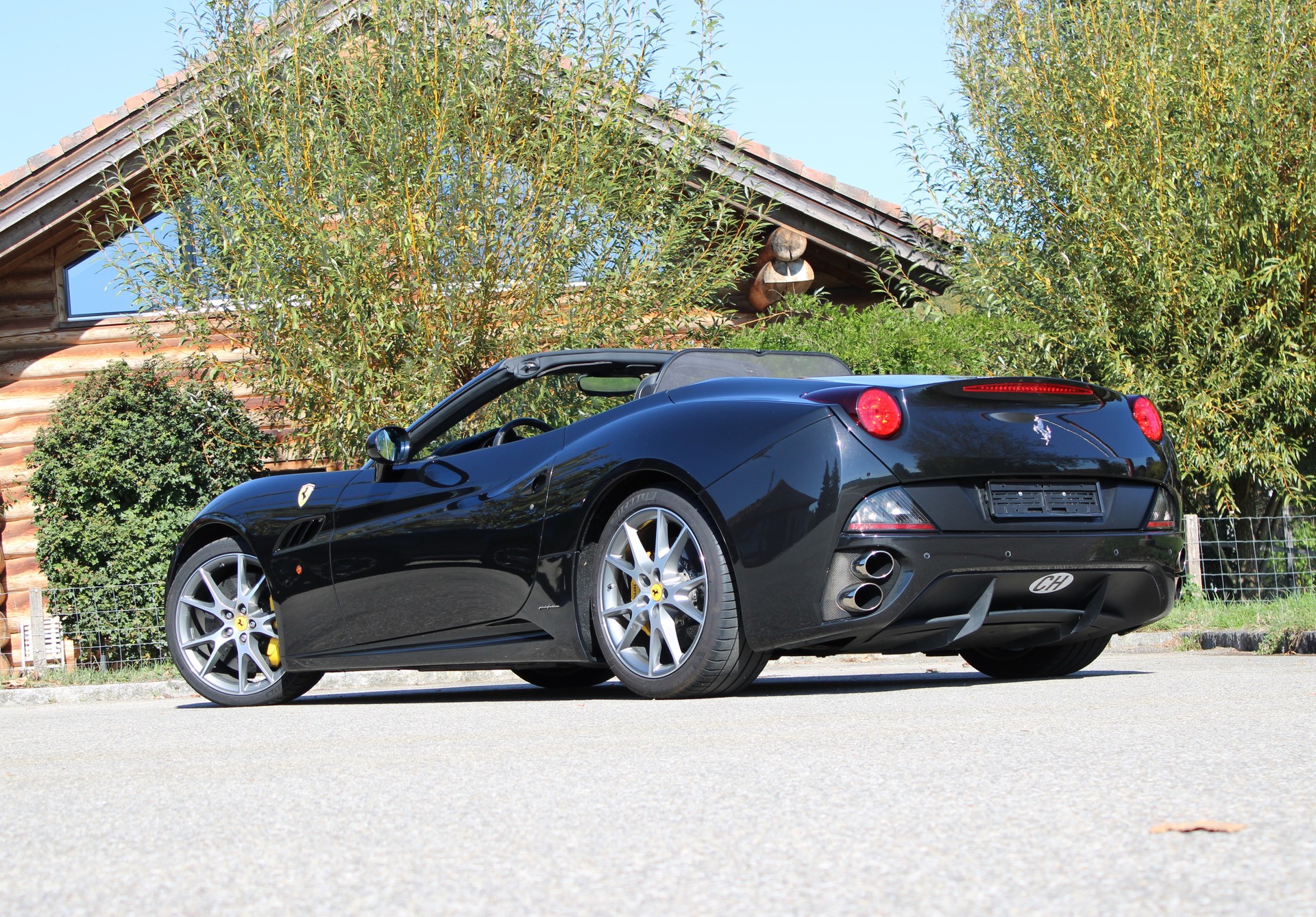 FERRARI California 4.3 V8-image-2