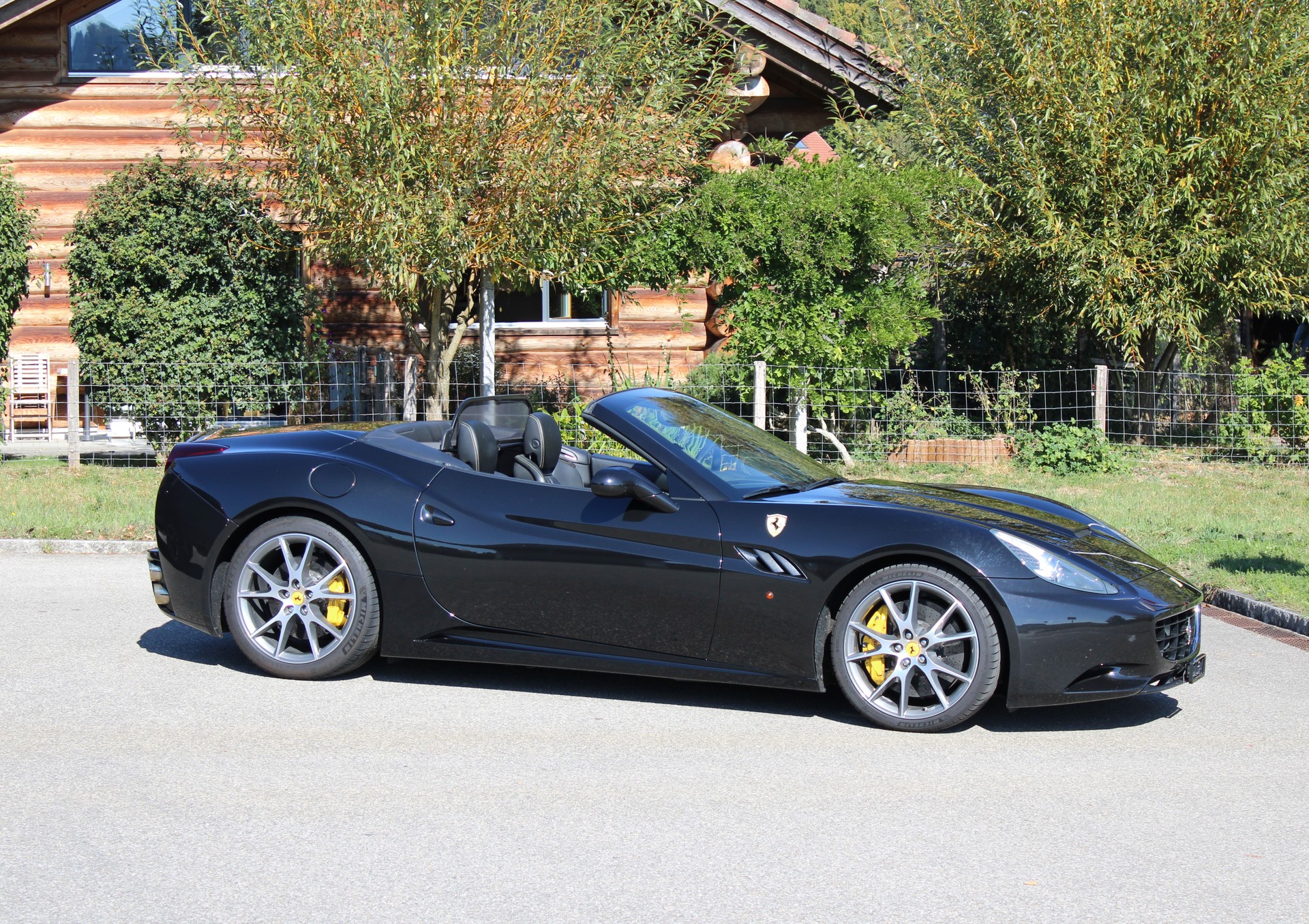 FERRARI California 4.3 V8-image-0