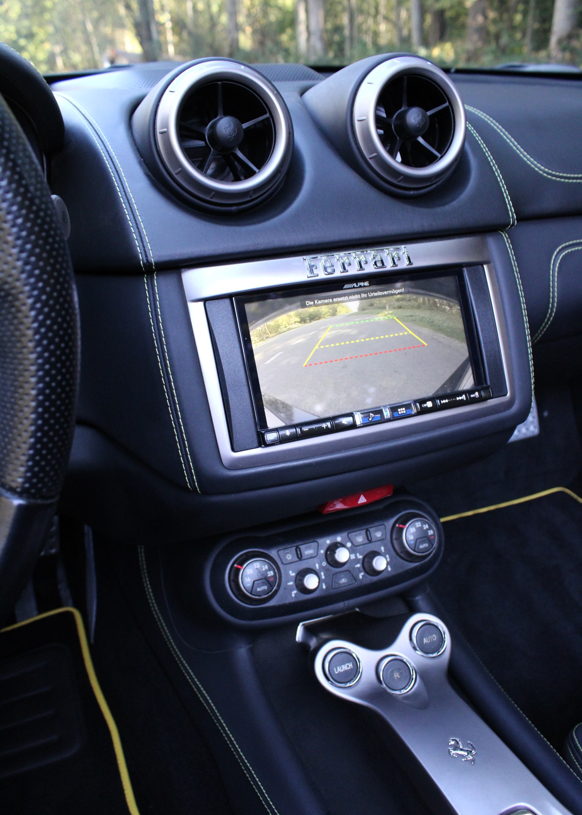 FERRARI California 4.3 V8-image-14