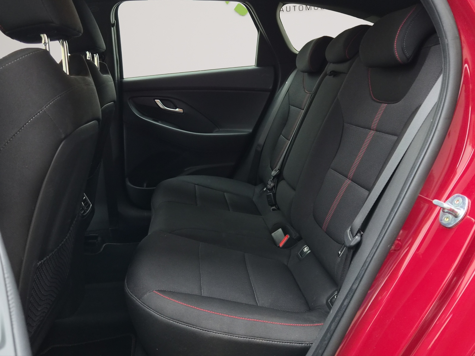 HYUNDAI i30 Wagon 1.5 T-GDi N Line 48V MH iMT-image-11