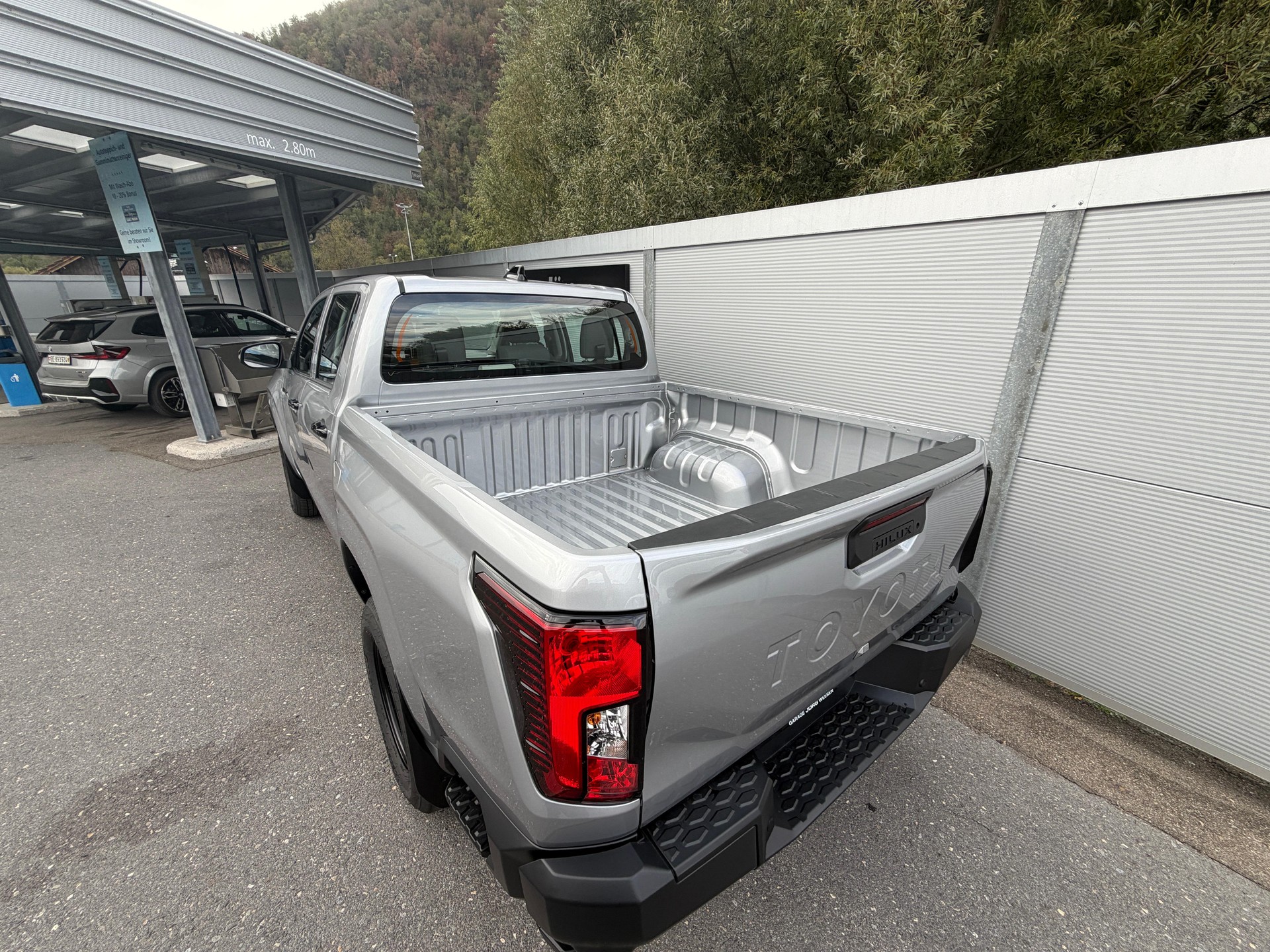 TOYOTA Hilux Double Cab.-Pick-up 2.8 D-4D MHEV 204 Active-image-5