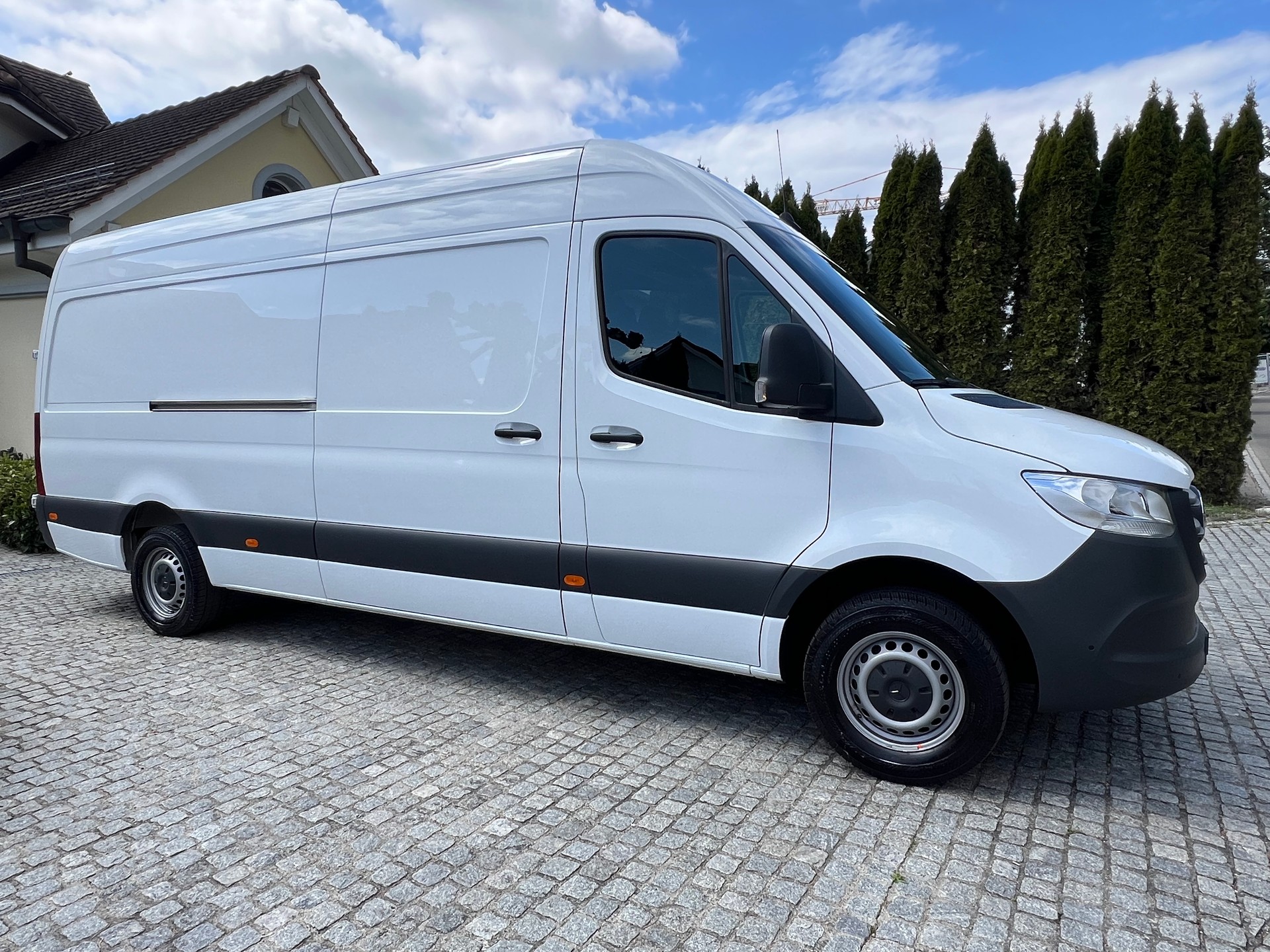 MERCEDES-BENZ Sprinter 317 CDI Lang 9G-TRONIC-image-2