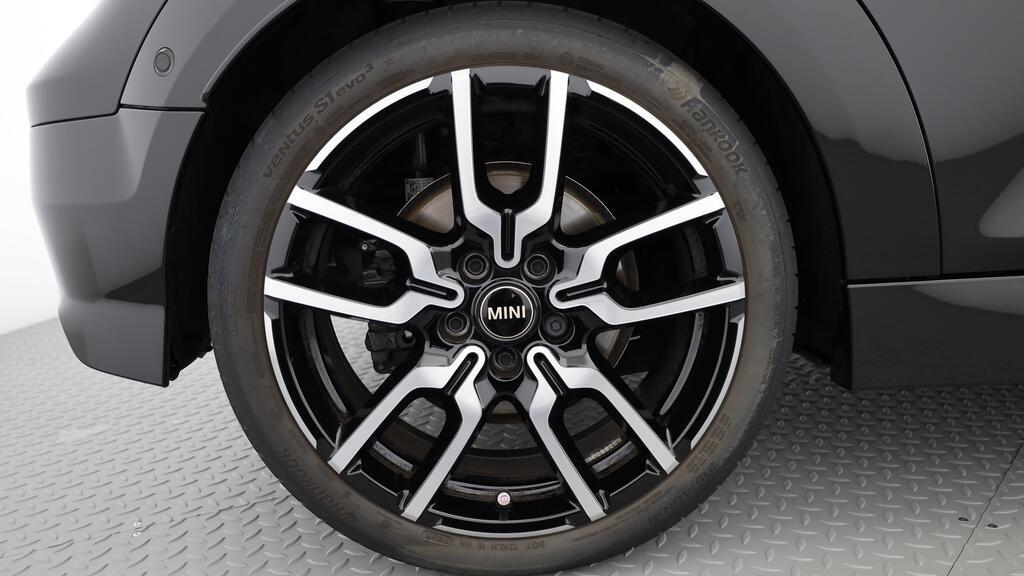 MINI Cooper Cabrio S-image-9