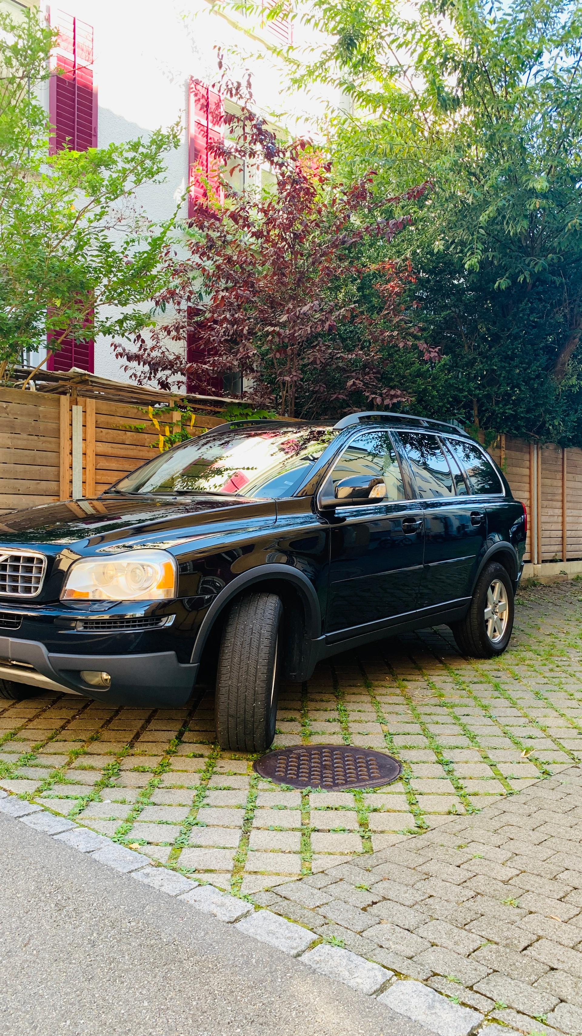 VOLVO 2.5 T AWD Kinetic-image-2