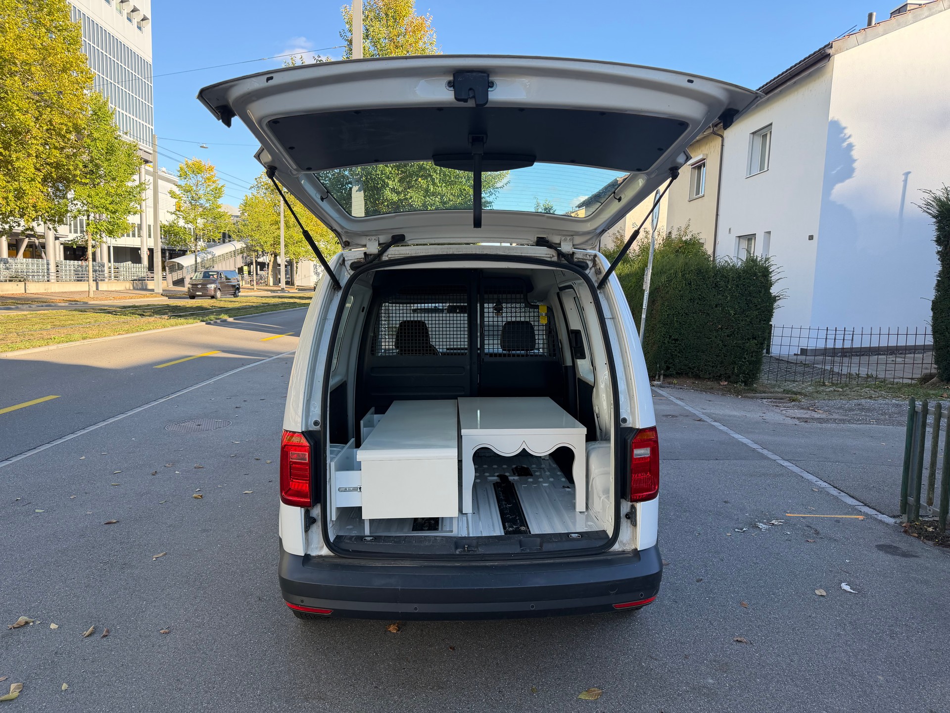 VW Caddy 1.4TGI BlueMotion Technology-image-5