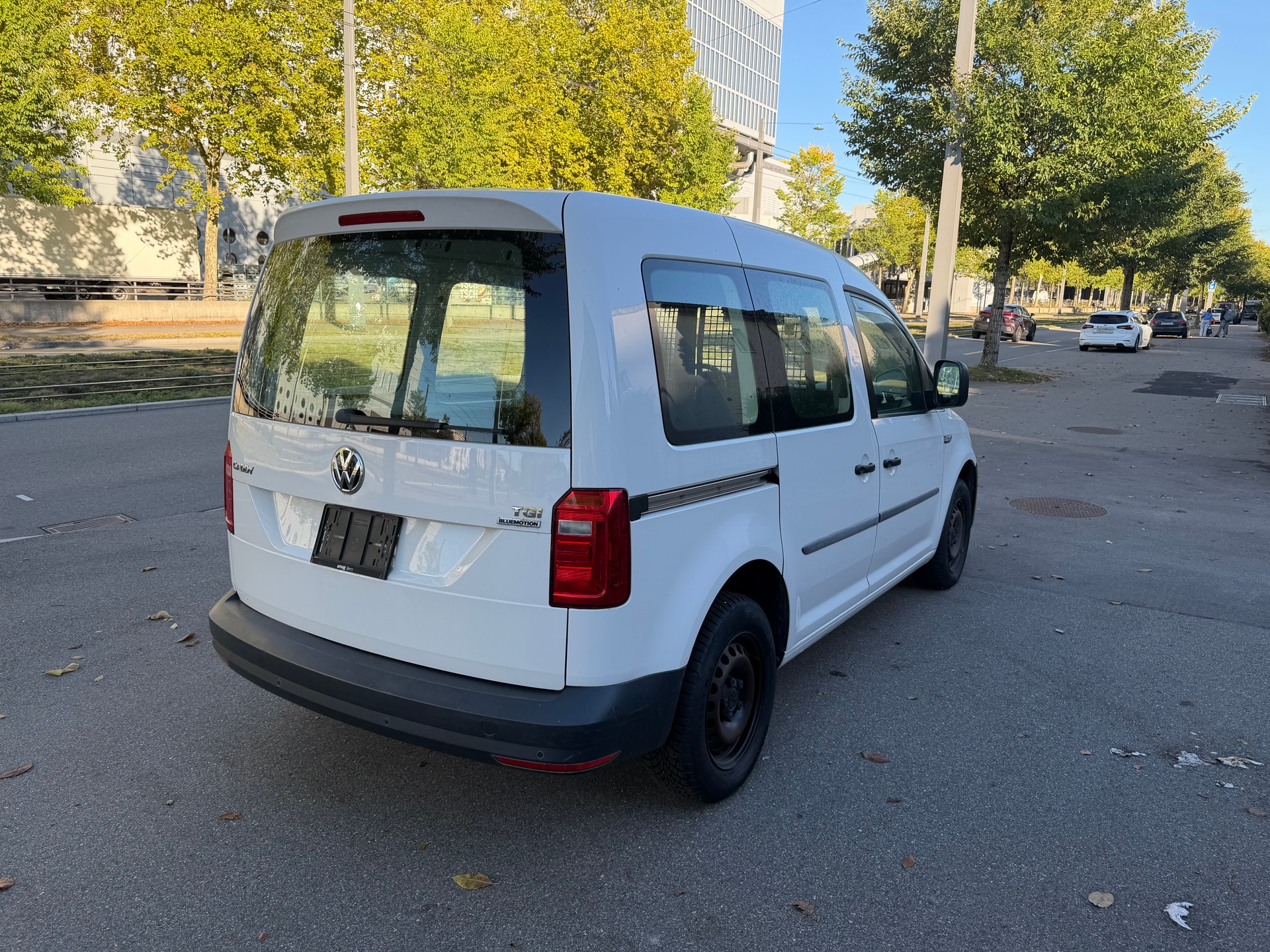VW Caddy 1.4TGI BlueMotion Technology-image-3