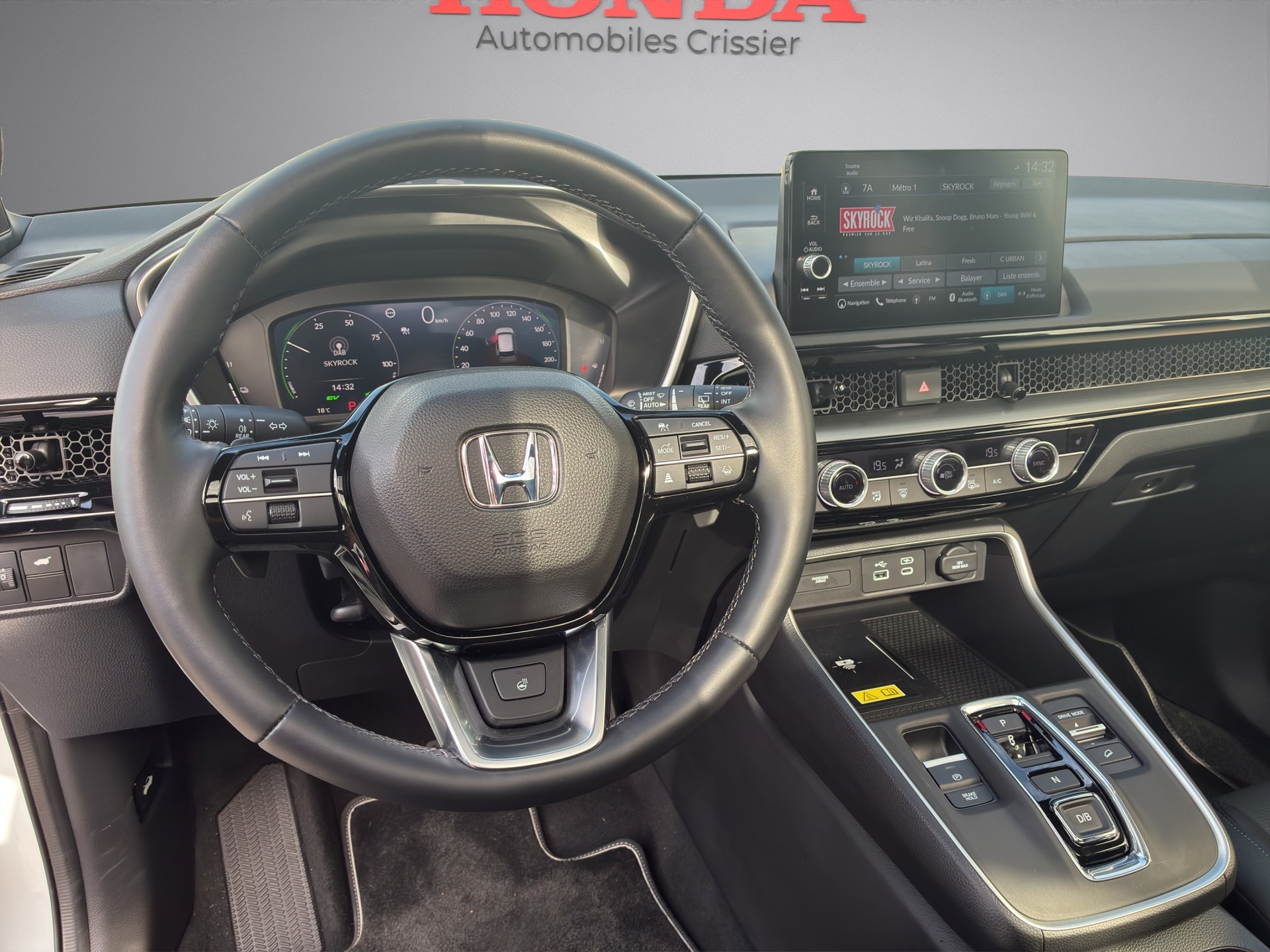 HONDA CR-V 2.0 i-MMD Elegance 4WD-image-8