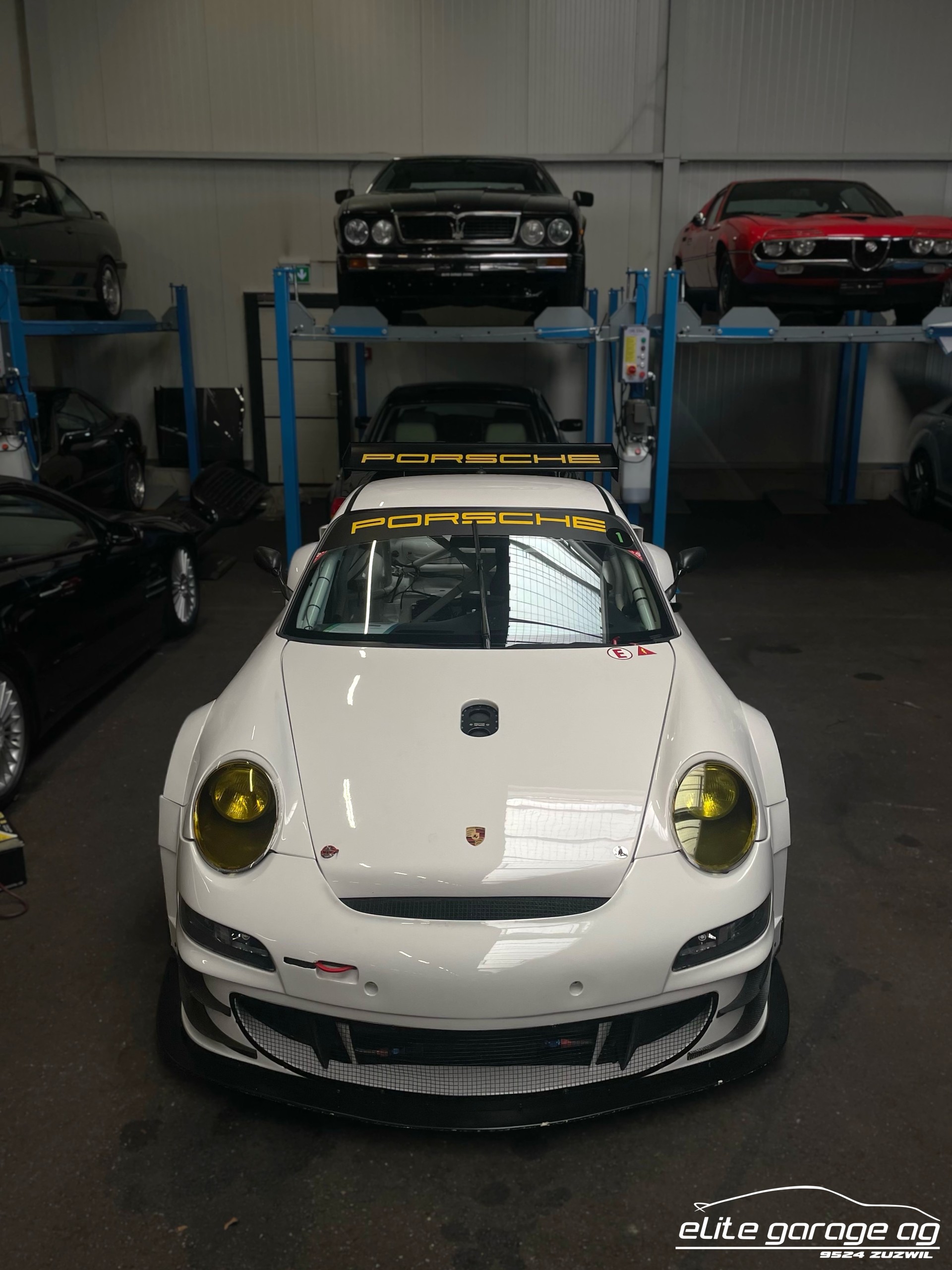PORSCHE 911 997 Rennwagen-image-2