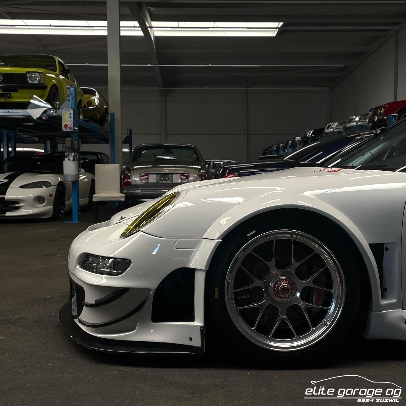 PORSCHE 911 997 Rennwagen-image-3