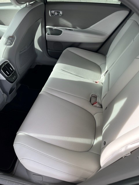 HYUNDAI Ioniq 6 Launch Edition 4WD-image-15