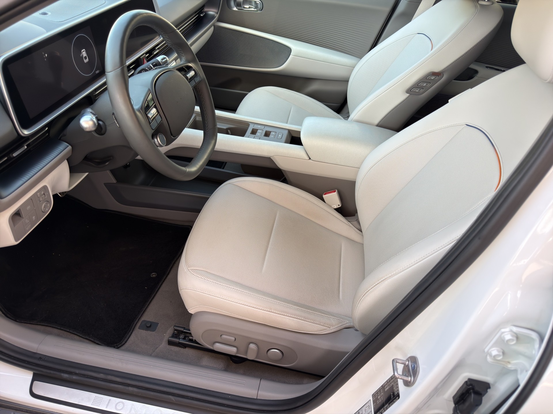 HYUNDAI Ioniq 6 Launch Edition 4WD-image-7