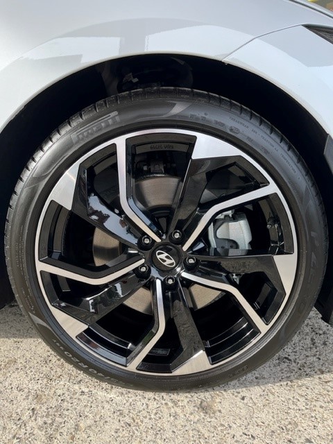 HYUNDAI Ioniq 6 Launch Edition 4WD-image-10