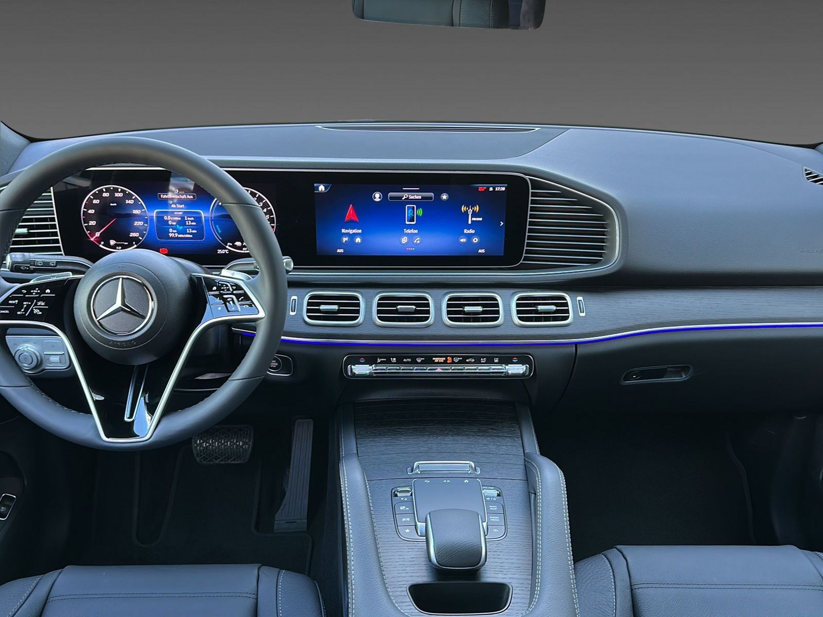 MERCEDES-BENZ GLE 400 e 4M 9G-Tronic-image-8