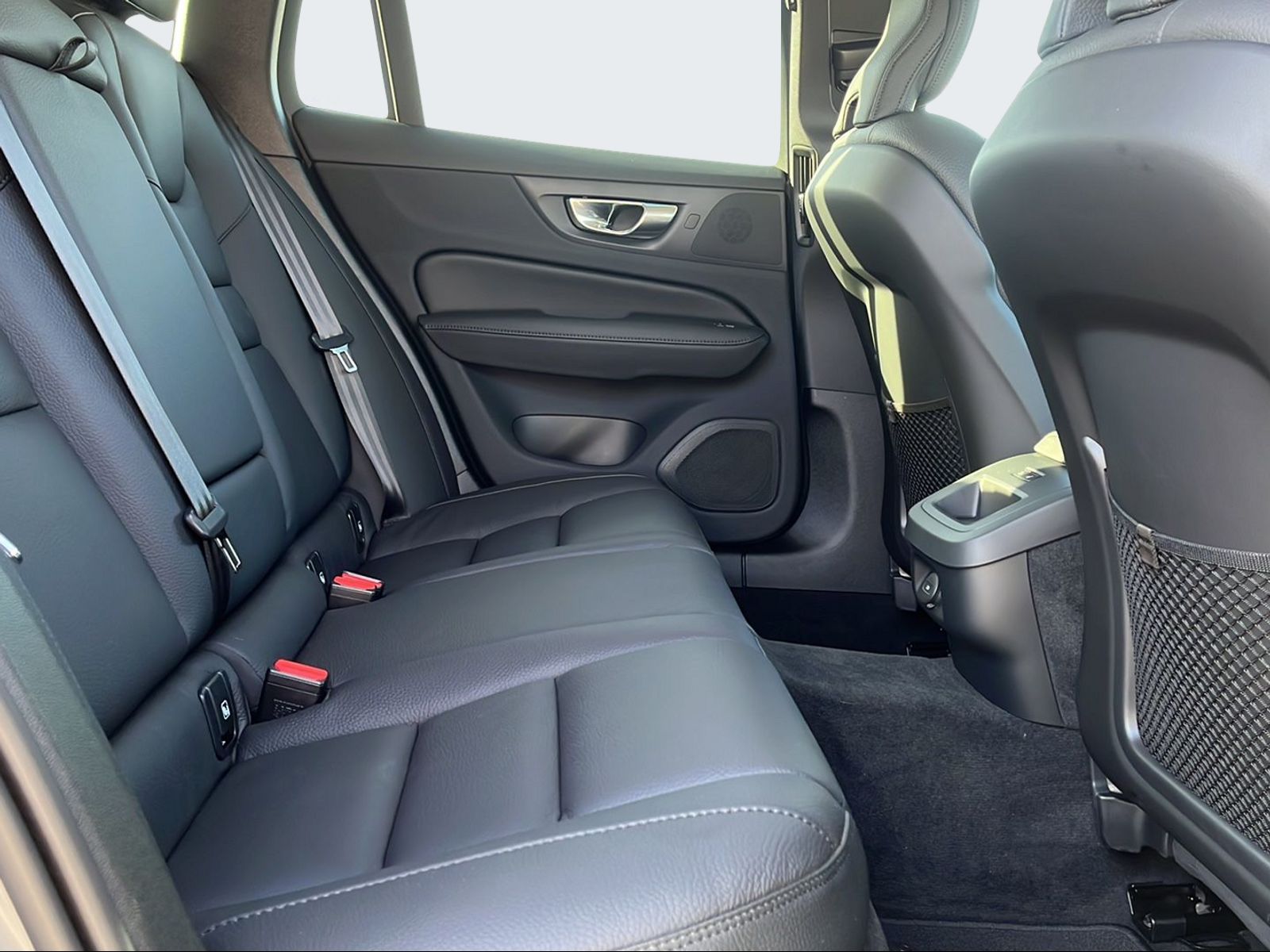 VOLVO V60 2.0 B3 Core-image-10