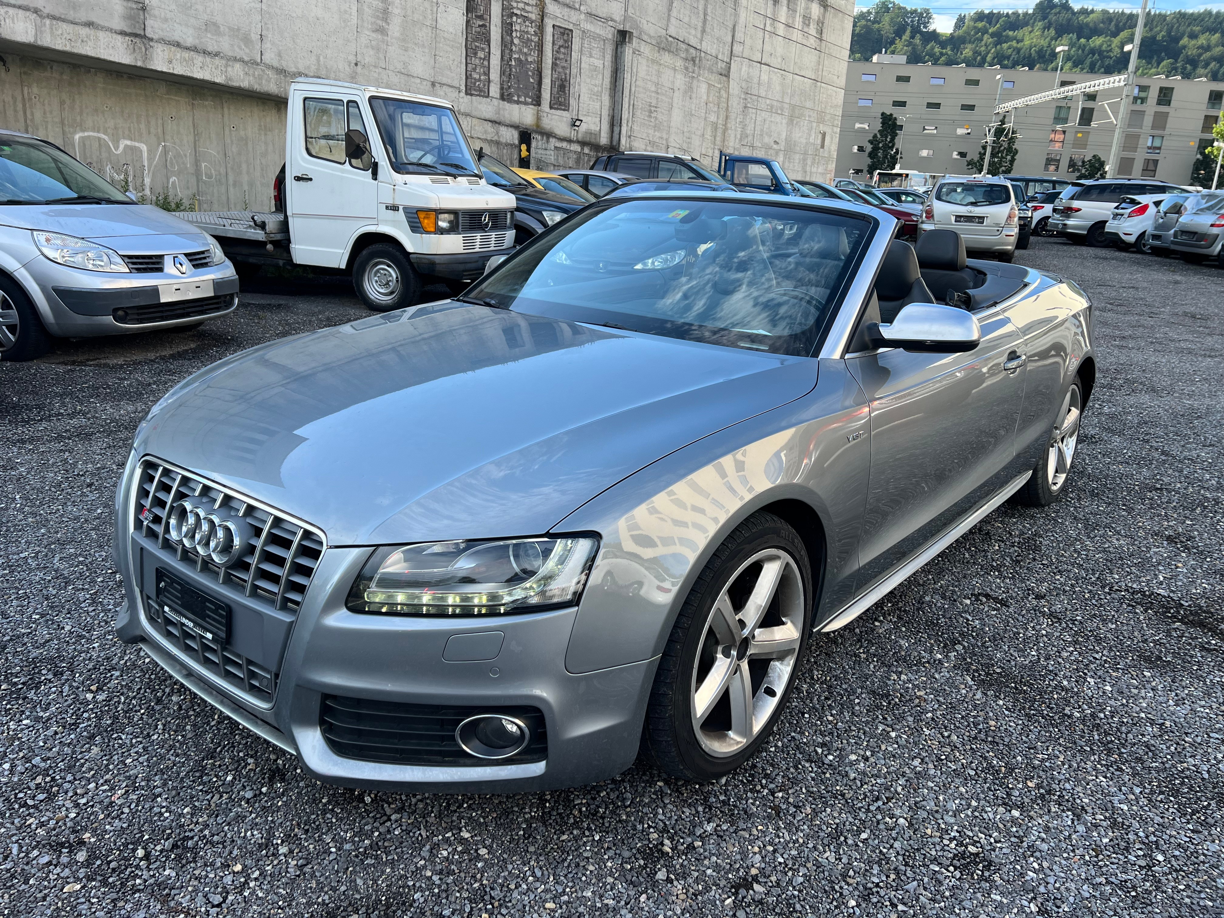 Car photo