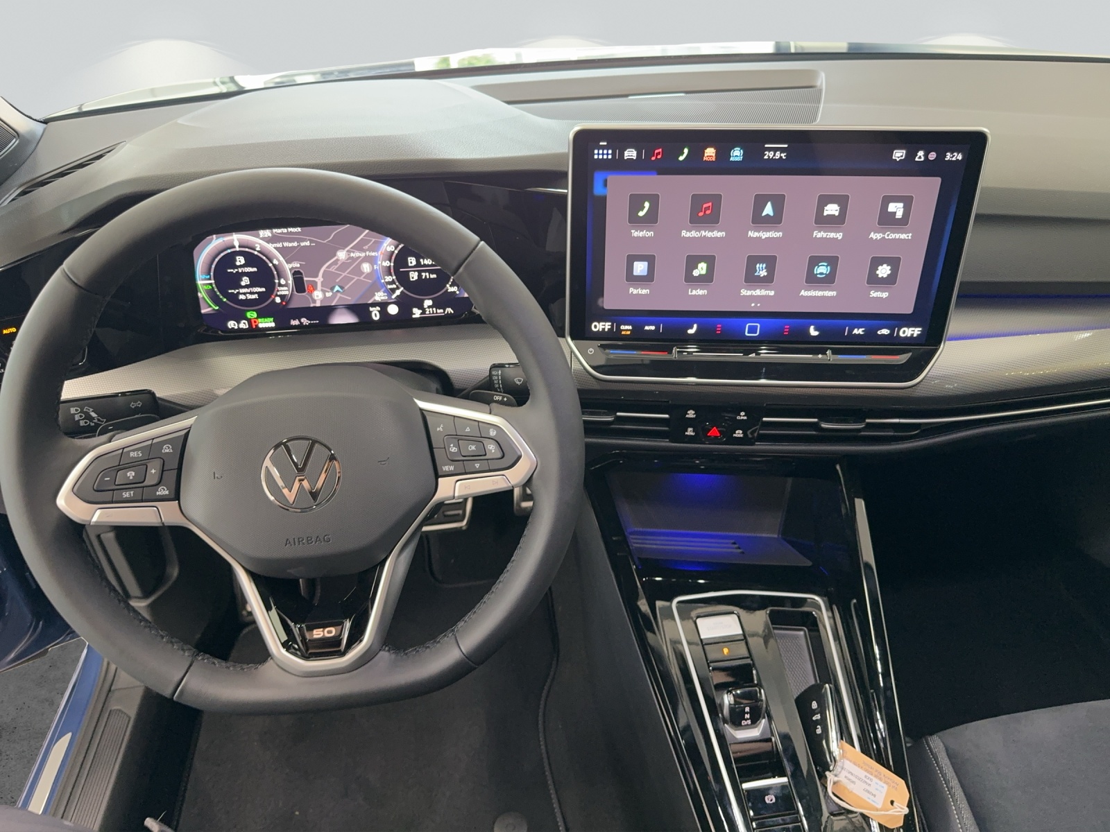 VW Golf 1.5 TSI PHEV Edition 50-image-9