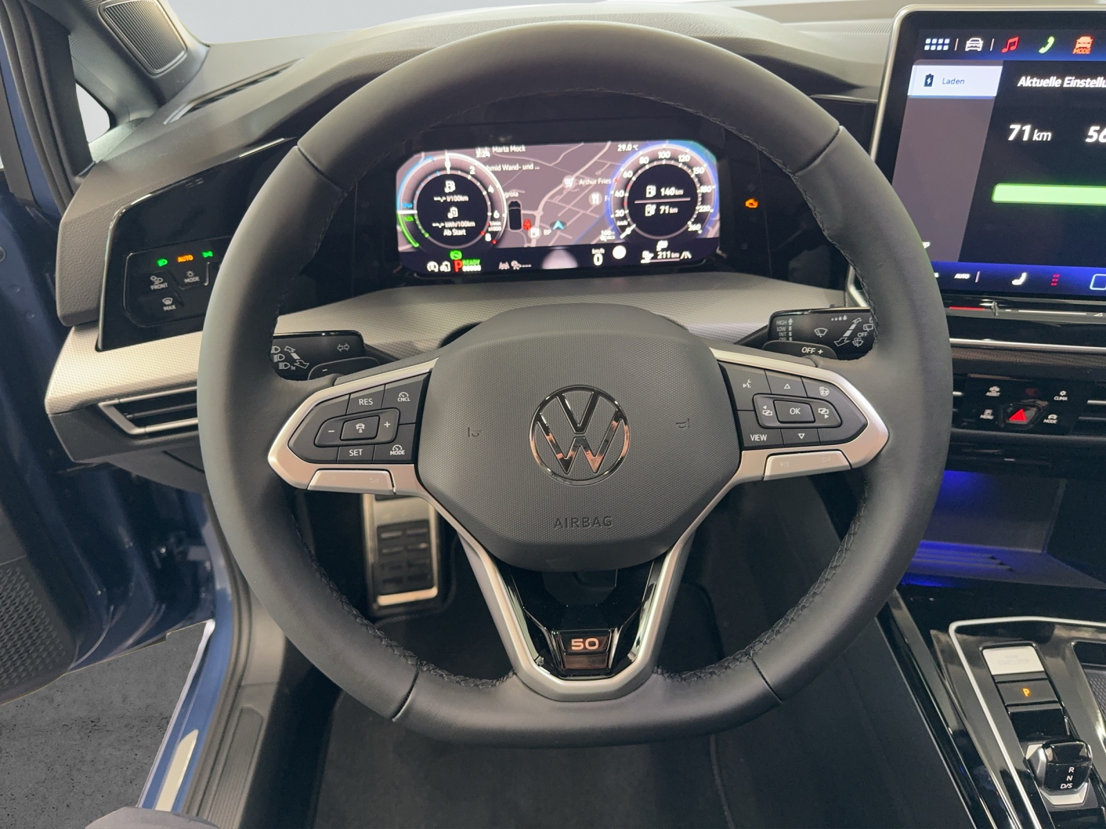 VW Golf 1.5 TSI PHEV Edition 50-image-10