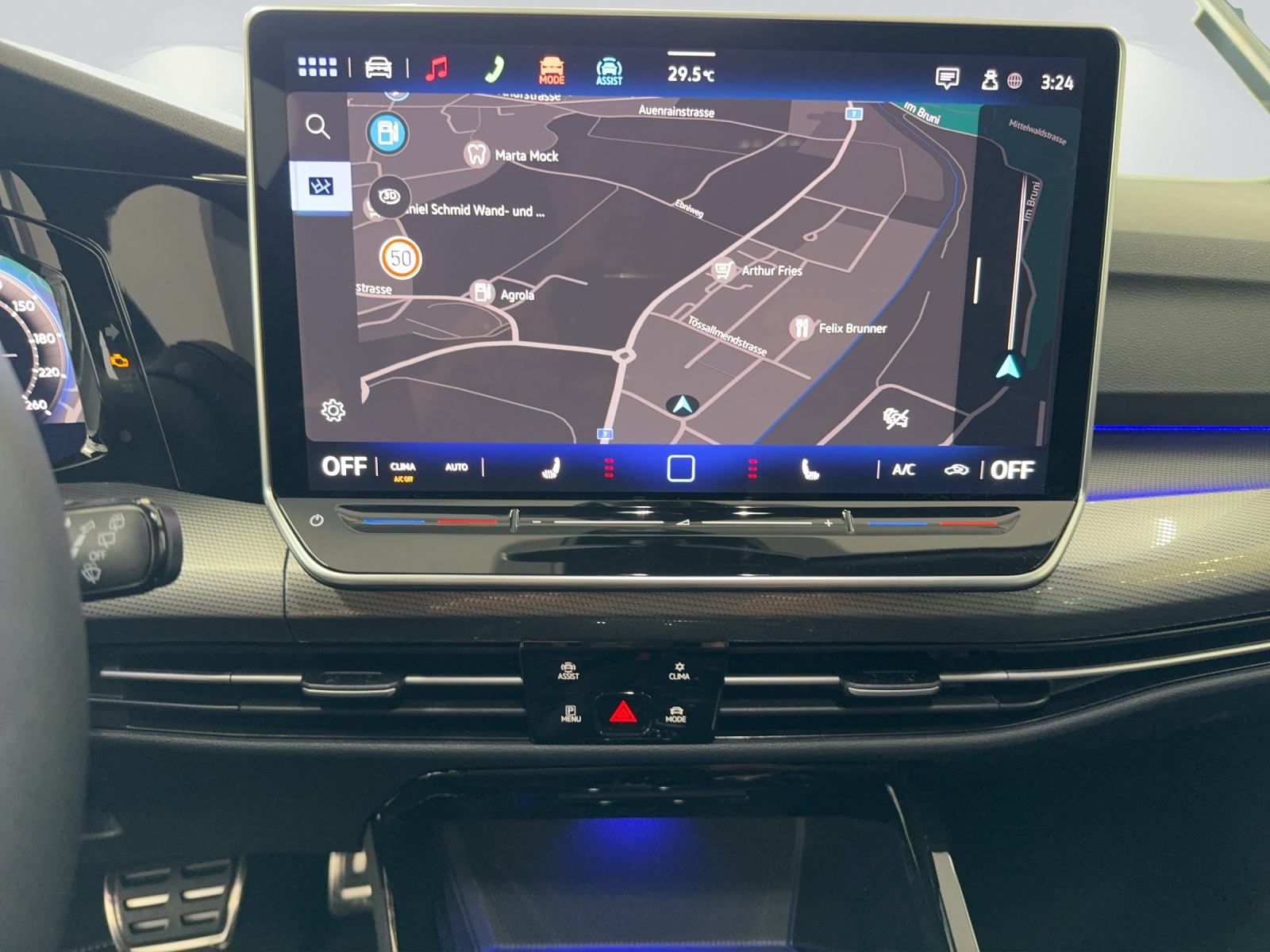 VW Golf 1.5 TSI PHEV Edition 50-image-12