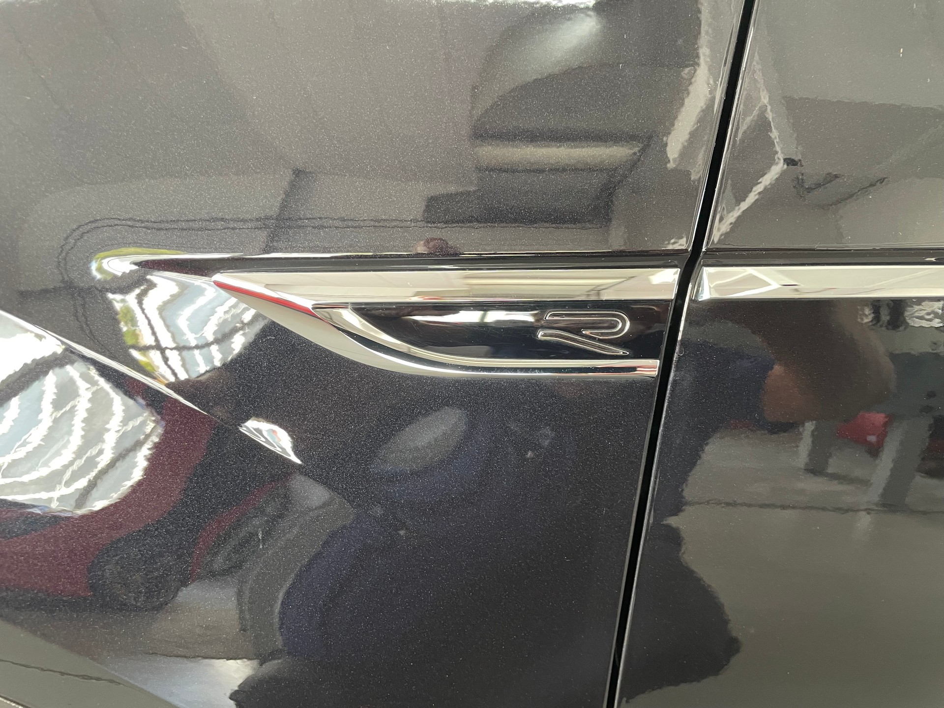 VW T-Roc 2.0 TSI R-Line 4M-image-5