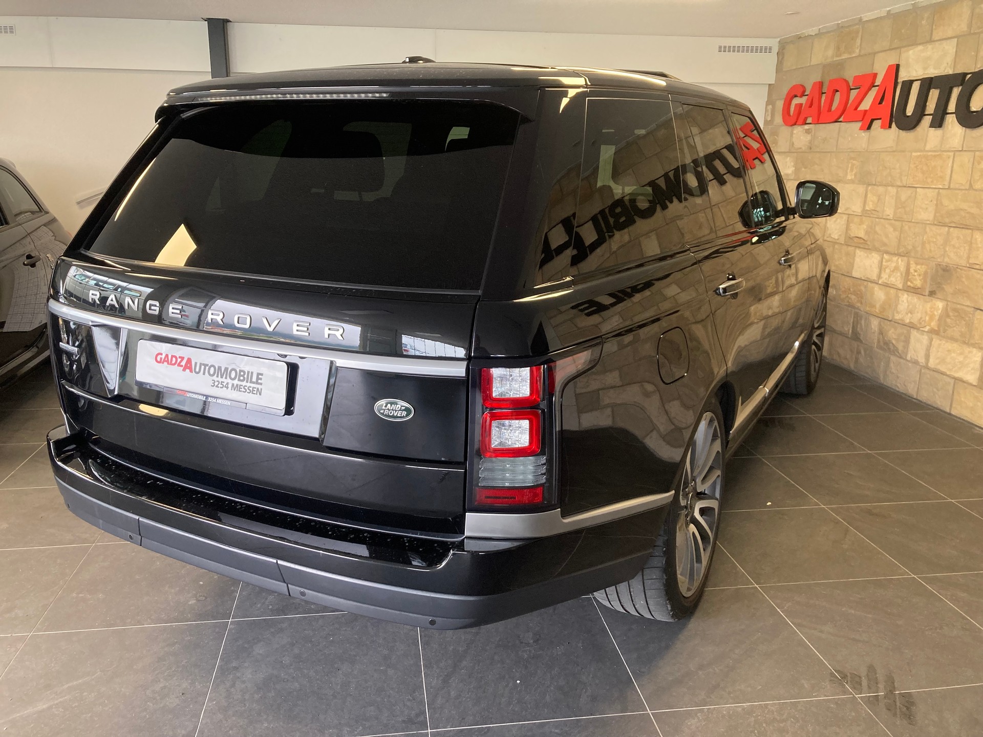 LAND ROVER Range Rover 5.0 V8 SC Autobiography Automatic-image-3