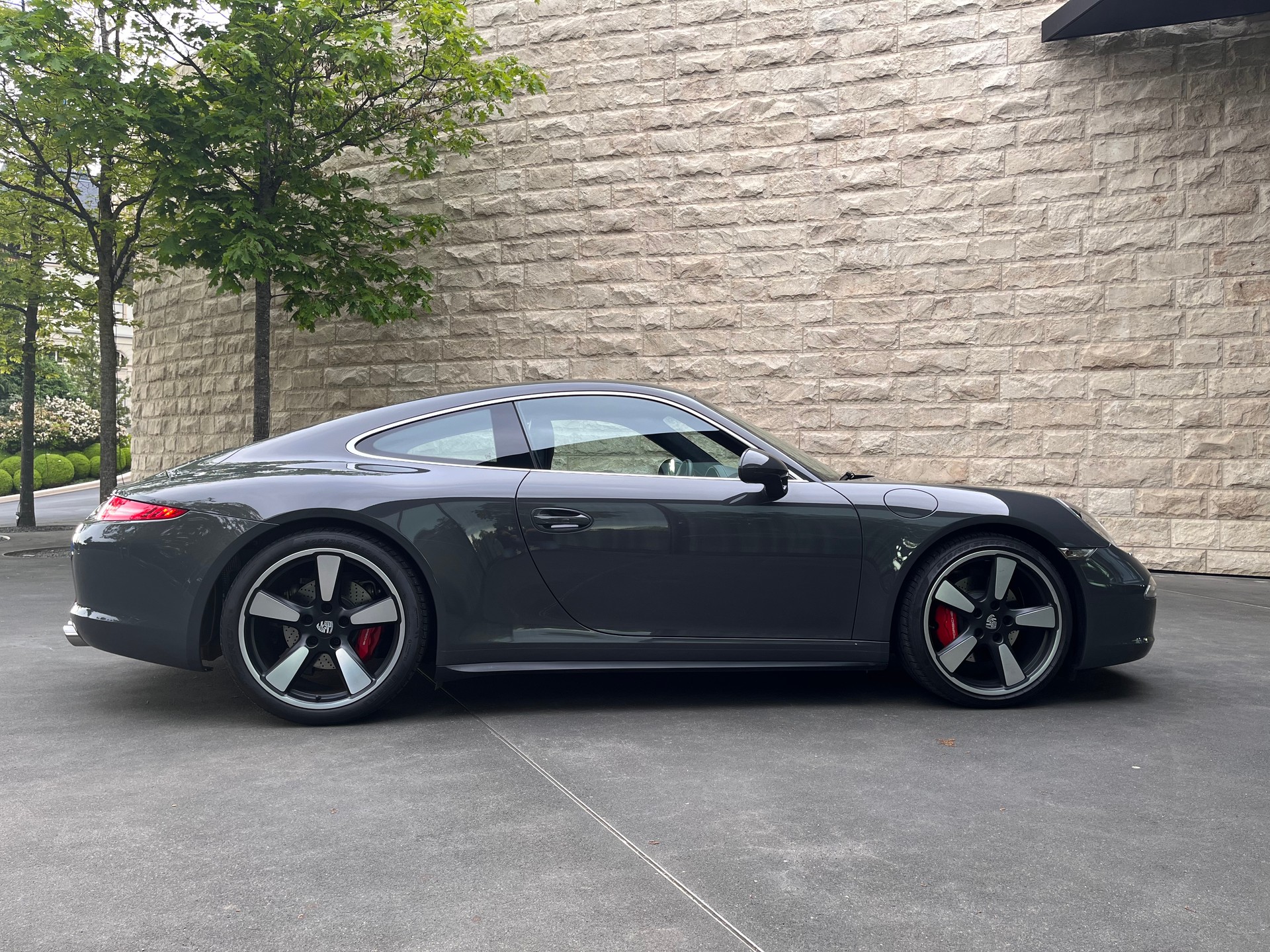 PORSCHE 911 Carrera S 50 Years PDK-image-0