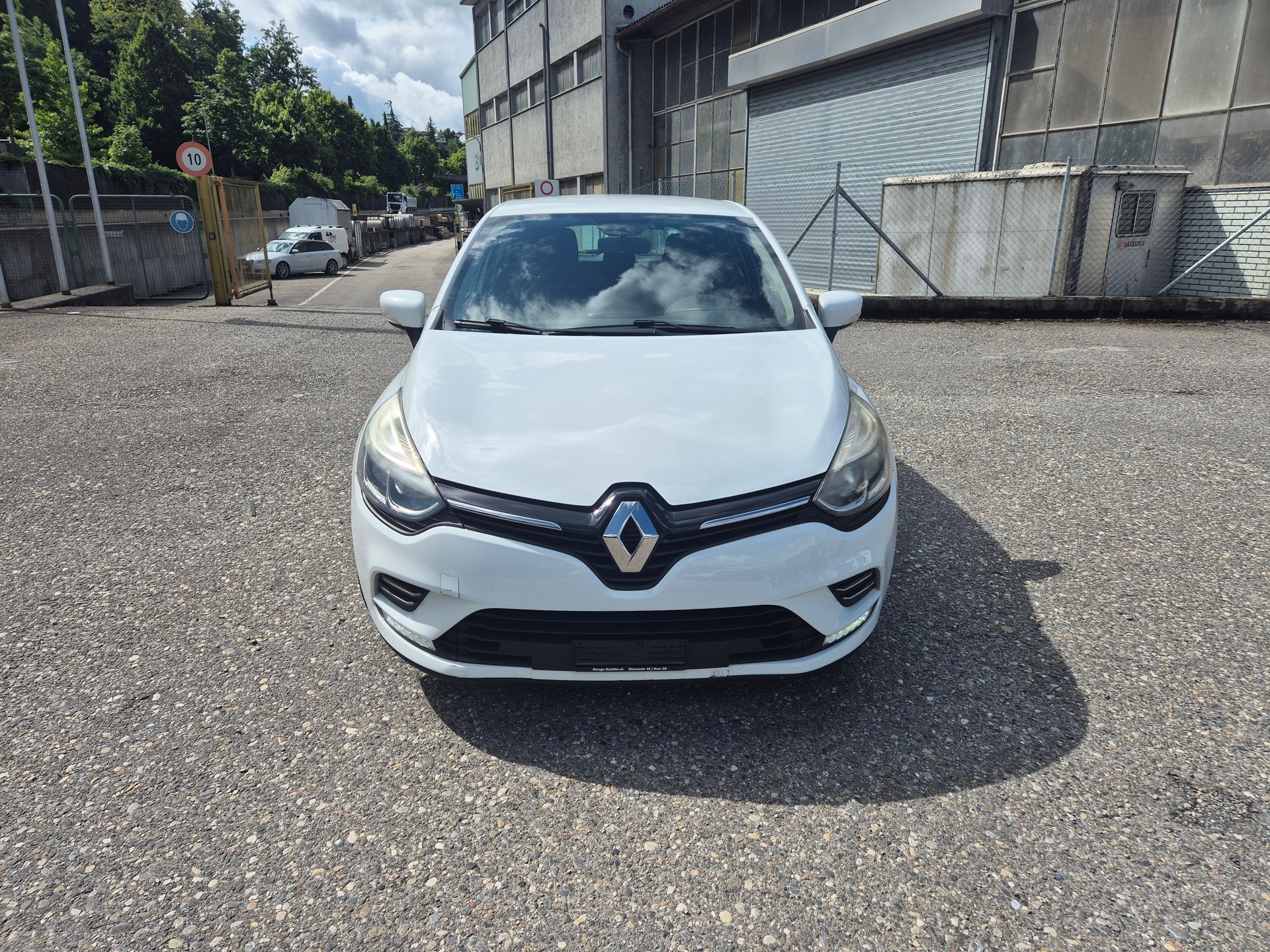 RENAULT Clio 0.9 12V Intens-image-0