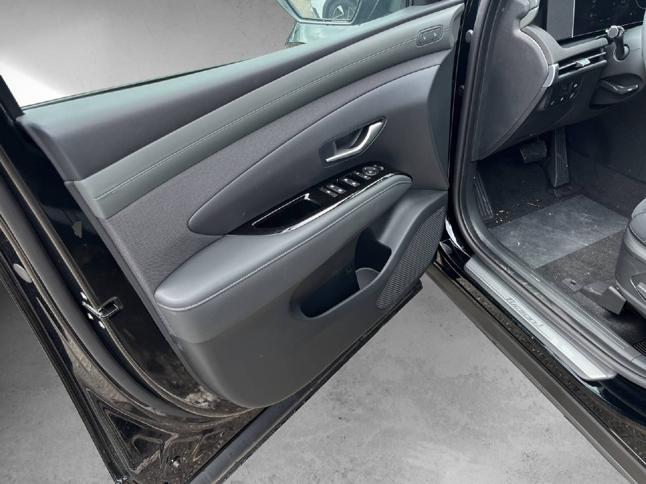 HYUNDAI Tucson 1.6 T-GDi HEV 20th Anni MY25-image-12