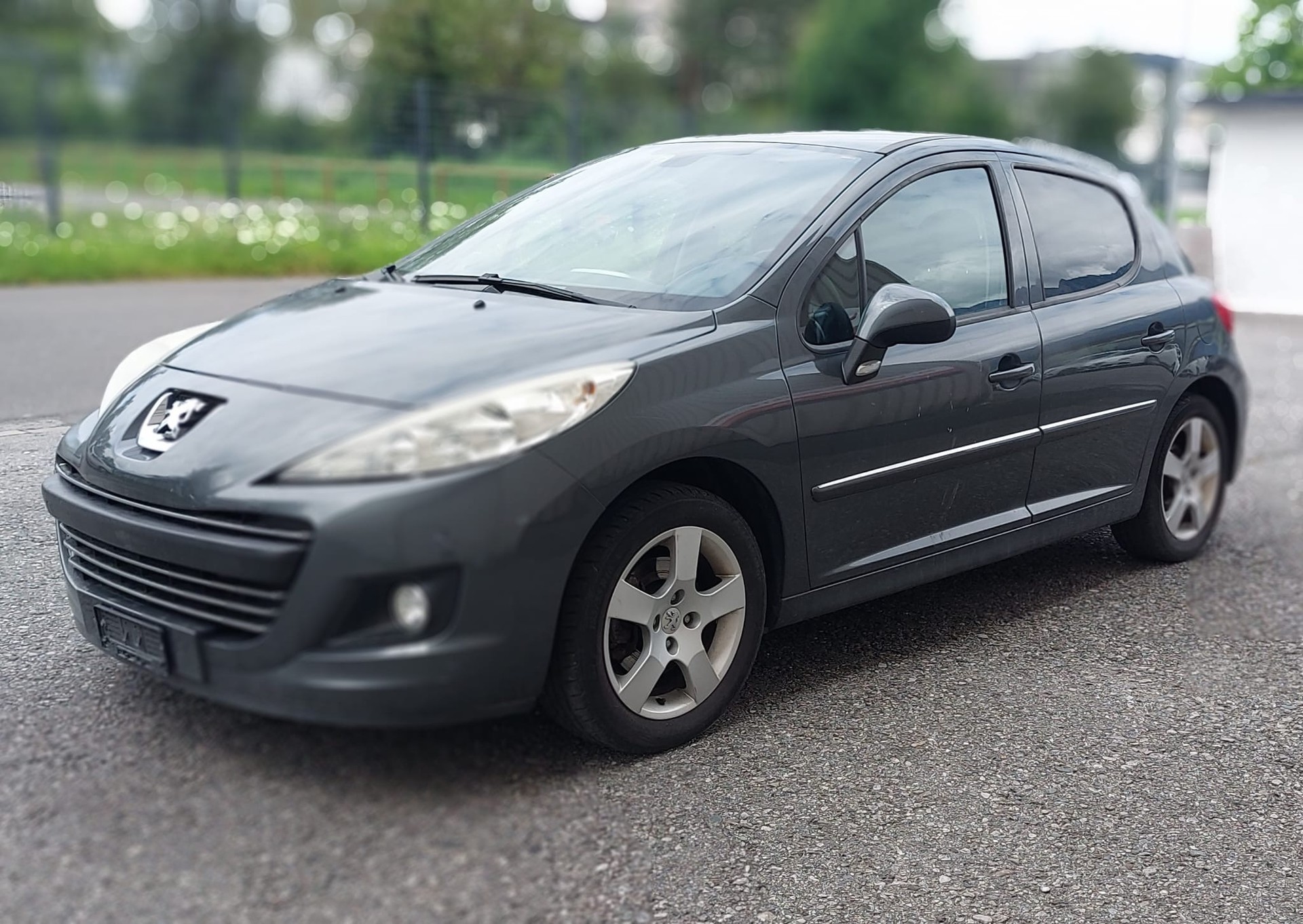 PEUGEOT 207 1.6 16V Sport-image-2
