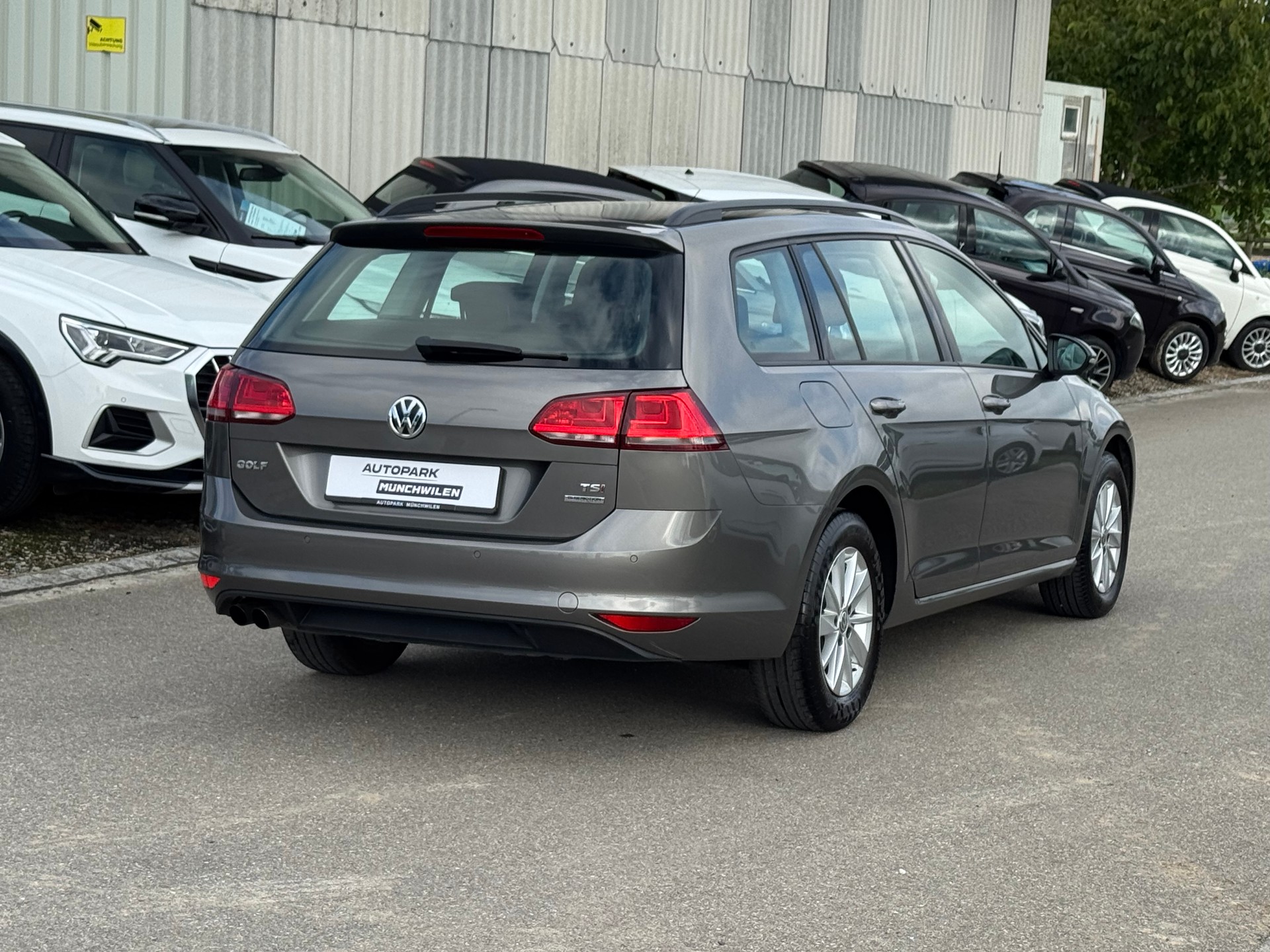 VW Golf Variant 1.4 TSI Comfortline DSG-image-2