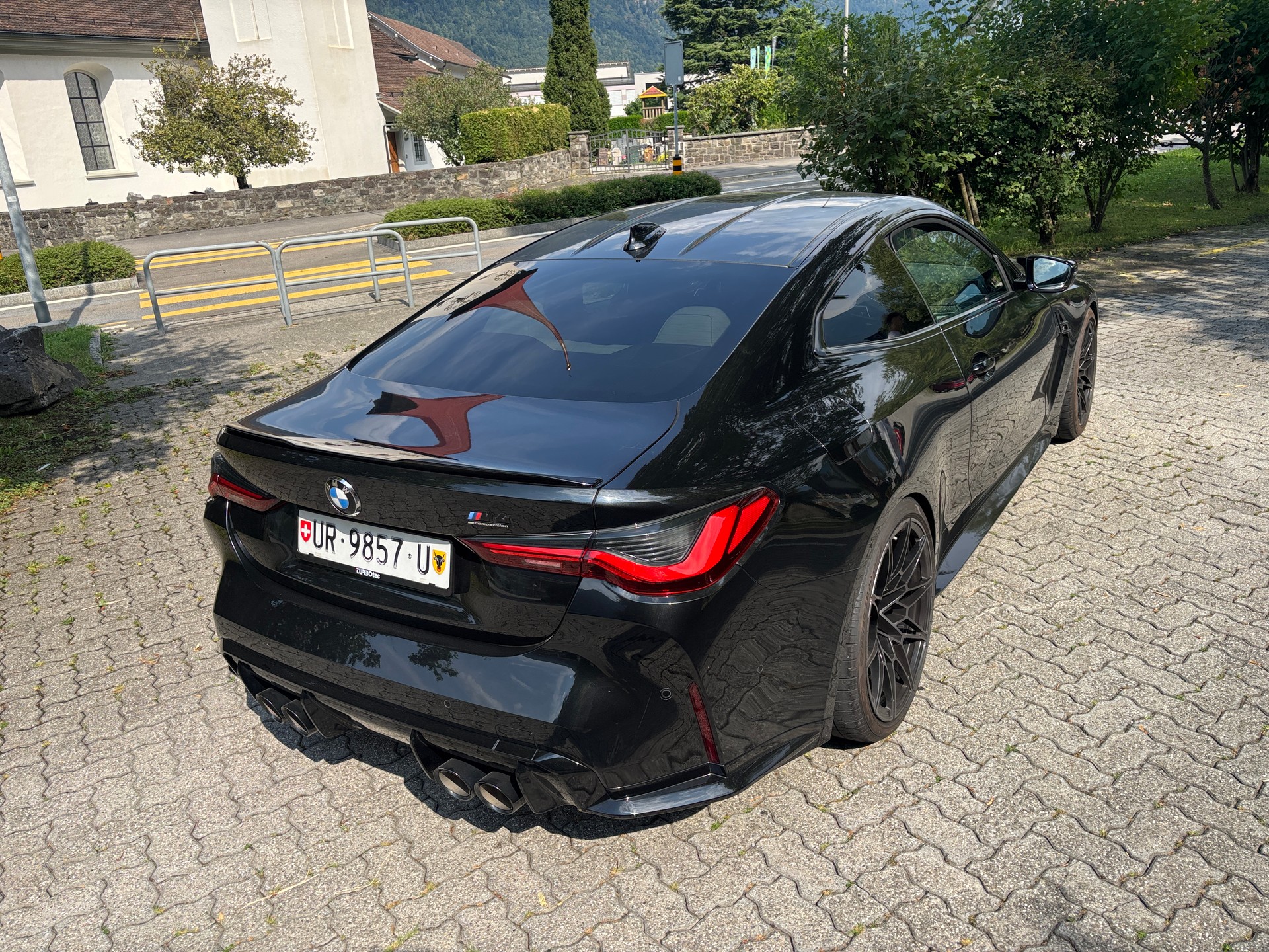 BMW M4 Coupé Comp. Schalensitze-image-16