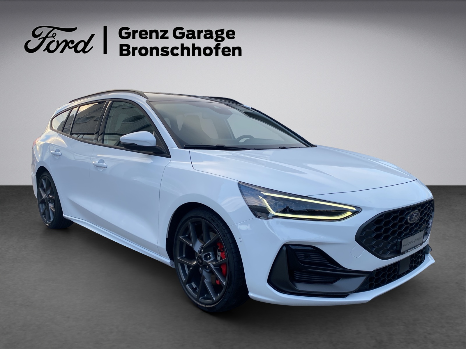 FORD Focus Station Wagon 2.3 EcoB ST X-image-5
