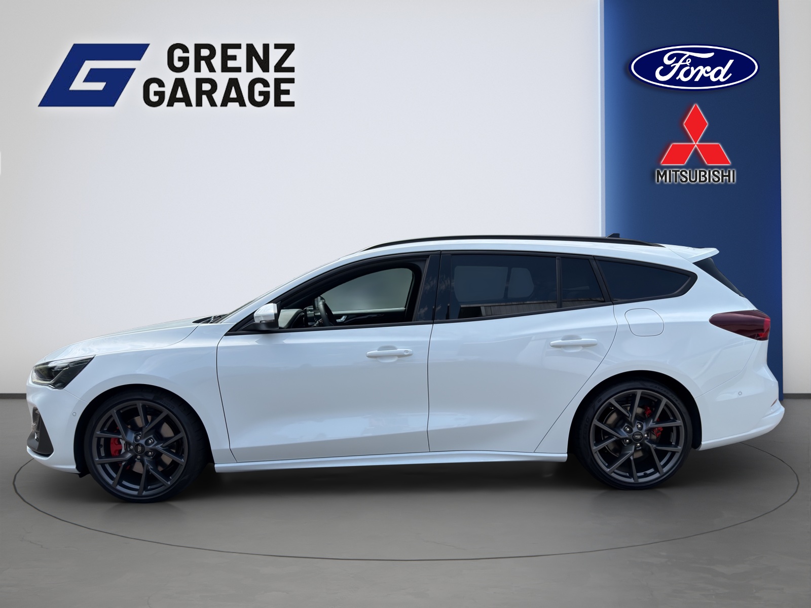 FORD Focus Station Wagon 2.3 EcoB ST X-image-1